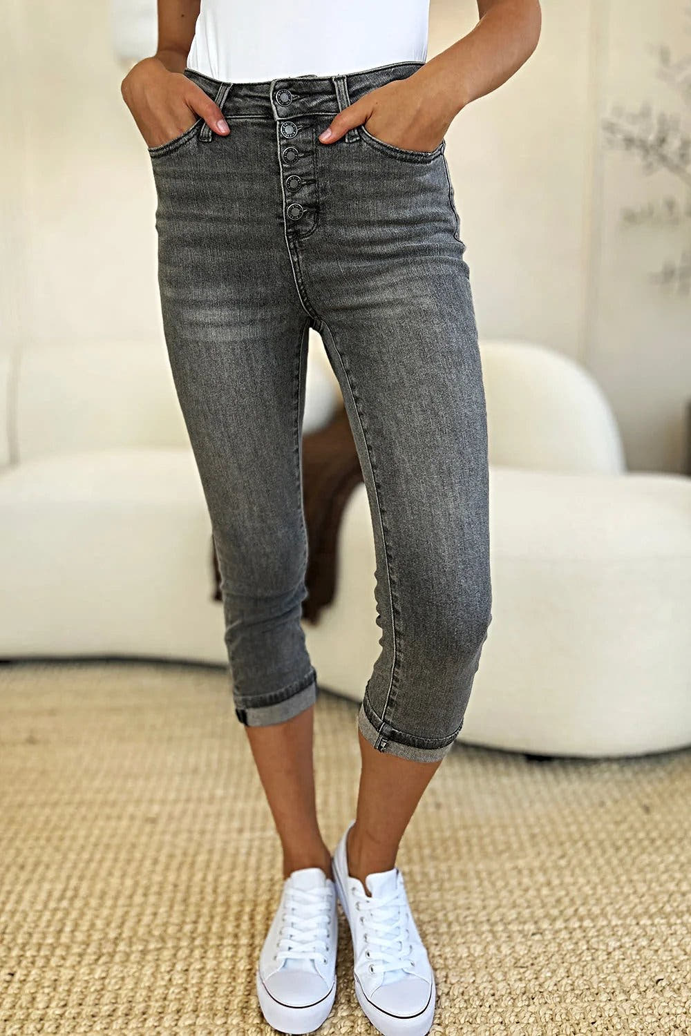 Judy Blue High Waist Button Fly Cuffed Capris for Women - Stylish & Comfortable Summer Fashion Trendsi