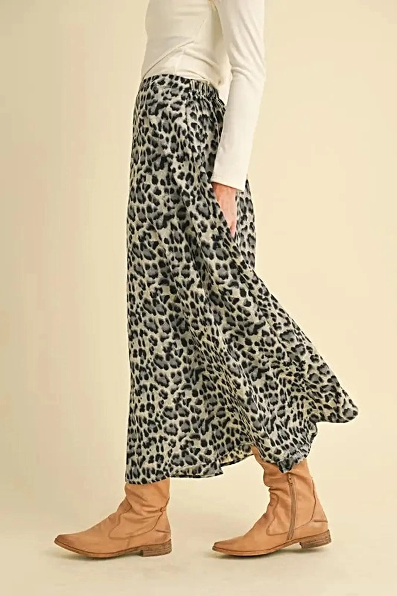 Aemi+Co Leopard Midi Skirt -