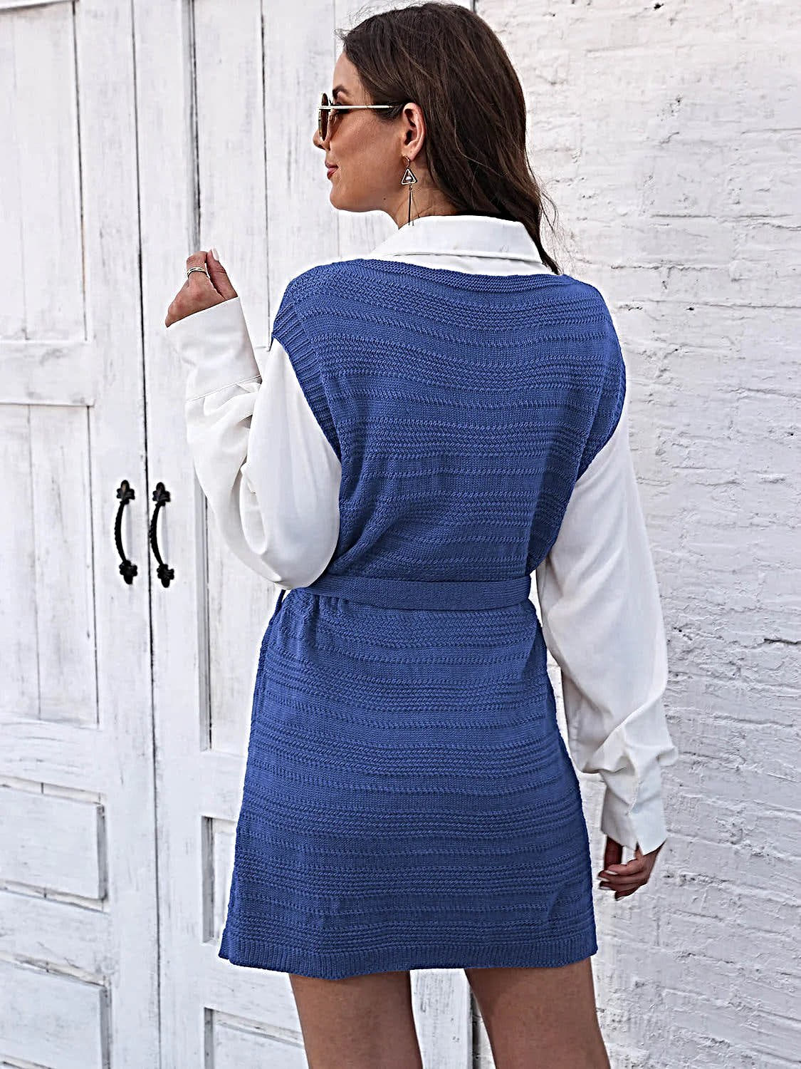 Luxury Tie Front Sweater Dress With V-Neck, Sleeveless Design, And Elegant Slit -
