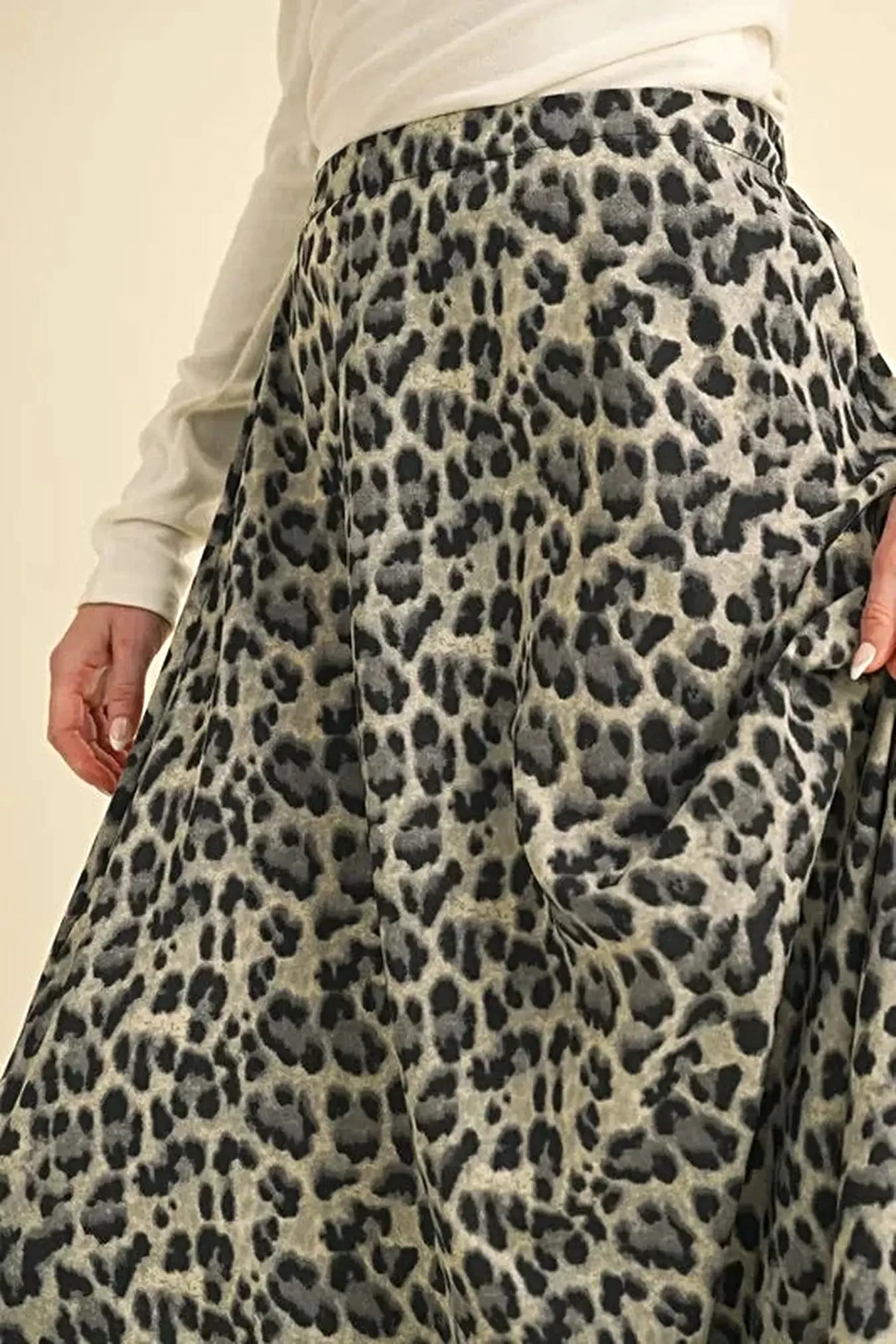 Aemi+Co Leopard Midi Skirt -