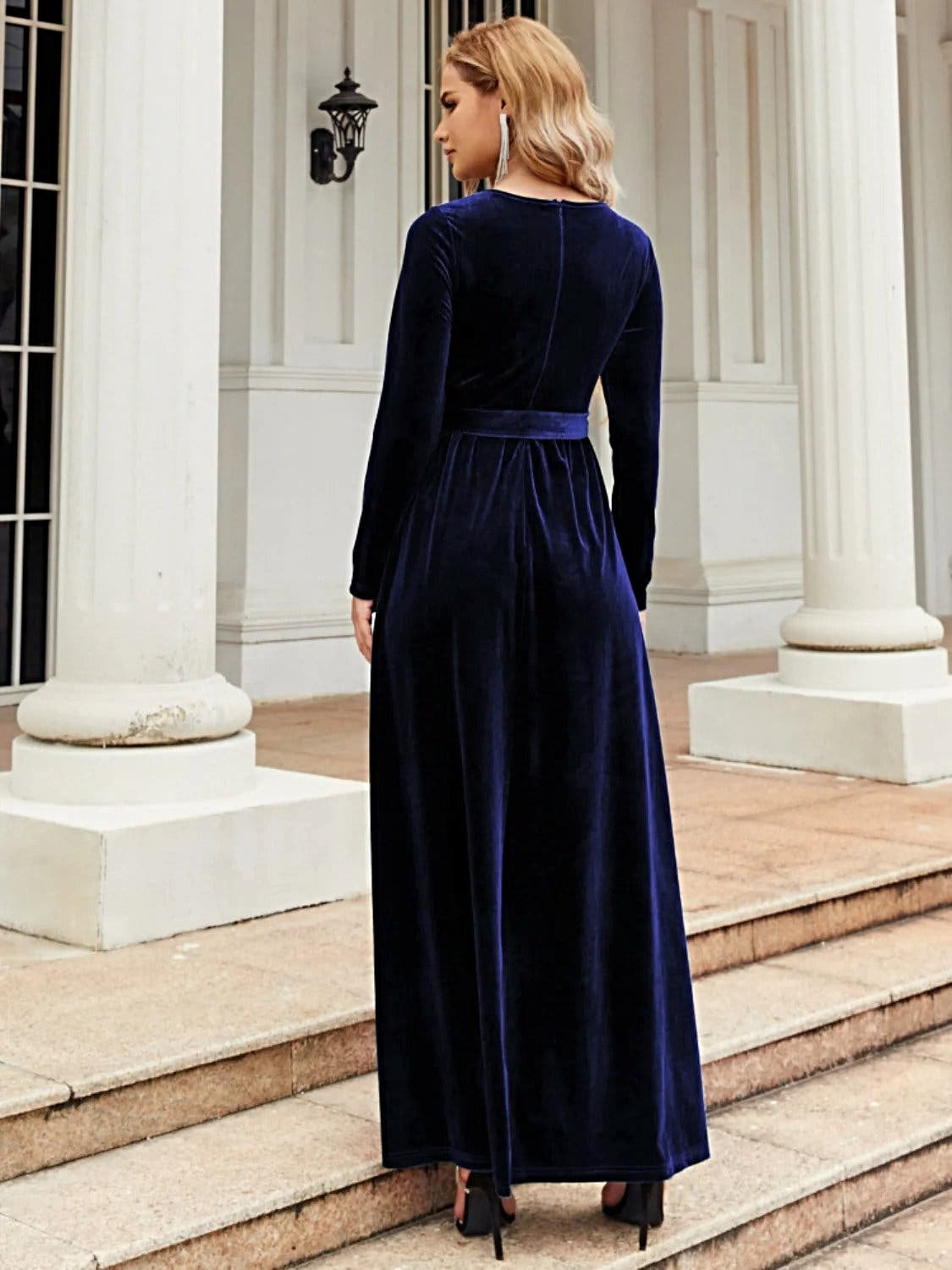 Elegant Tie Front Long Sleeve Maxi Dress in Opaque Polyester – Comfortable and Stylish Trendsi