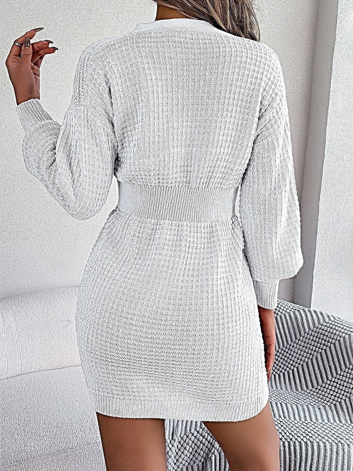 Elegant Buttoned Cable-Knit Dress with V-Neck, Moderate Stretch - 100% Acrylic -