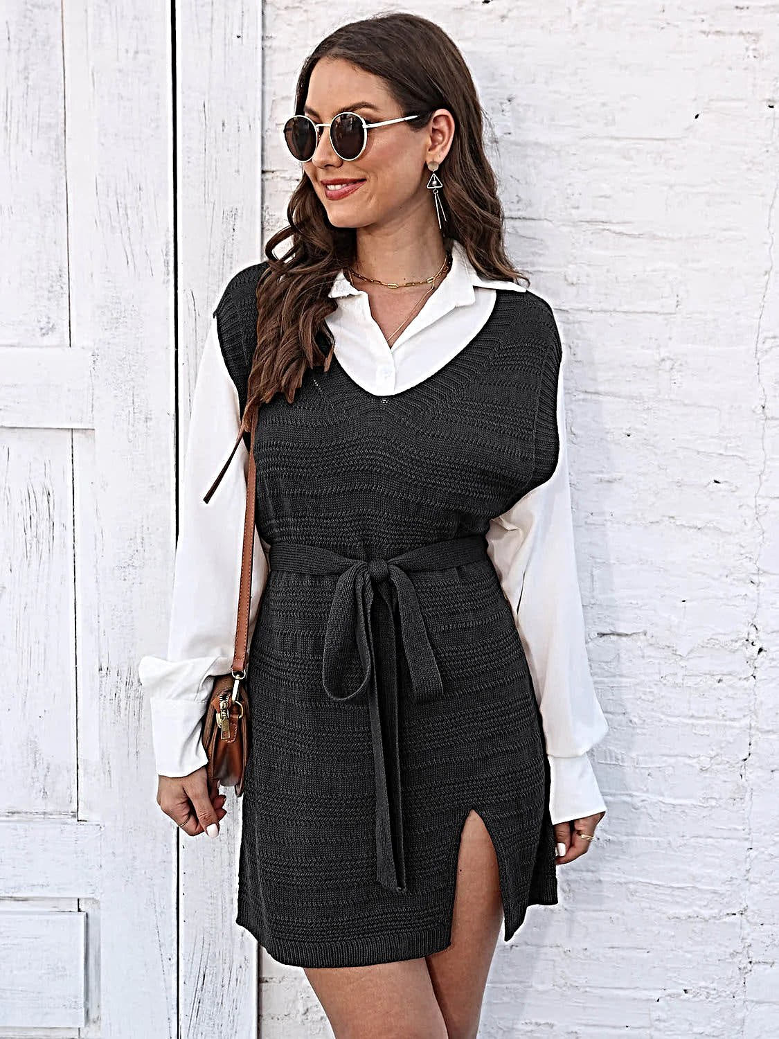 Luxury Tie Front Sweater Dress With V-Neck, Sleeveless Design, And Elegant Slit -