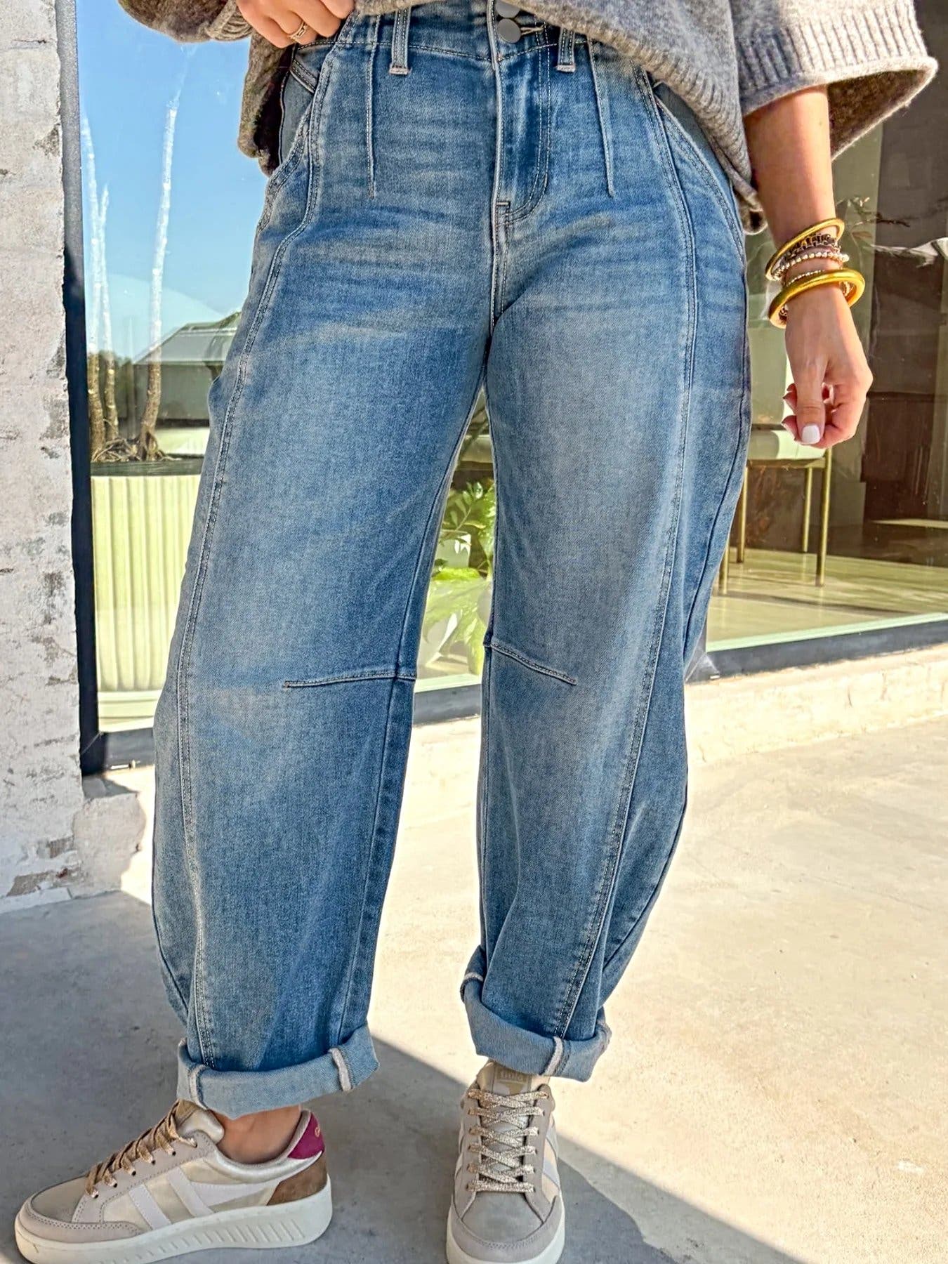 Washed Cuffed Barrel Jeans -