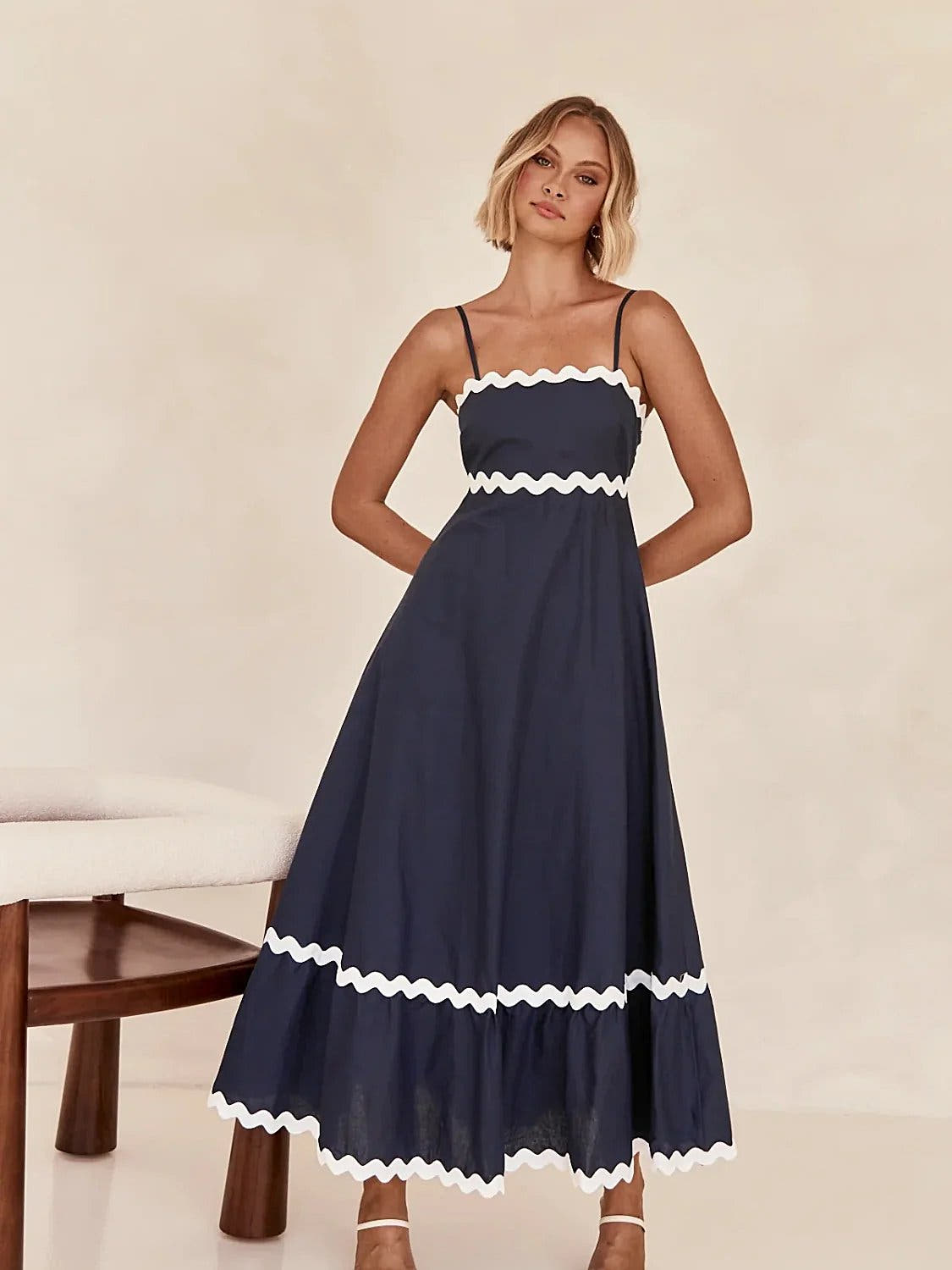 Elegant Spaghetti Strap Maxi Dress in Luxe Opaque Fabric – Perfect for Summer Events Trendsi