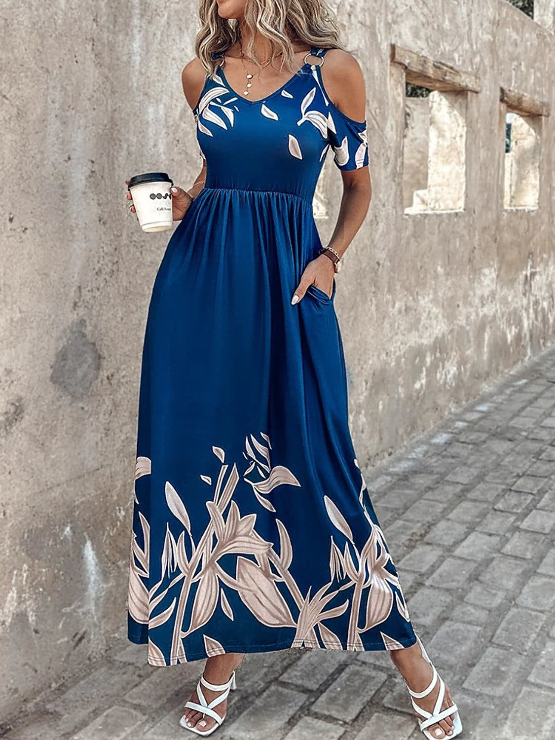 Elegant Summer Printed Maxi Dress with Cold Shoulders and Pockets – Opaque and Slightly Stretchy Trendsi