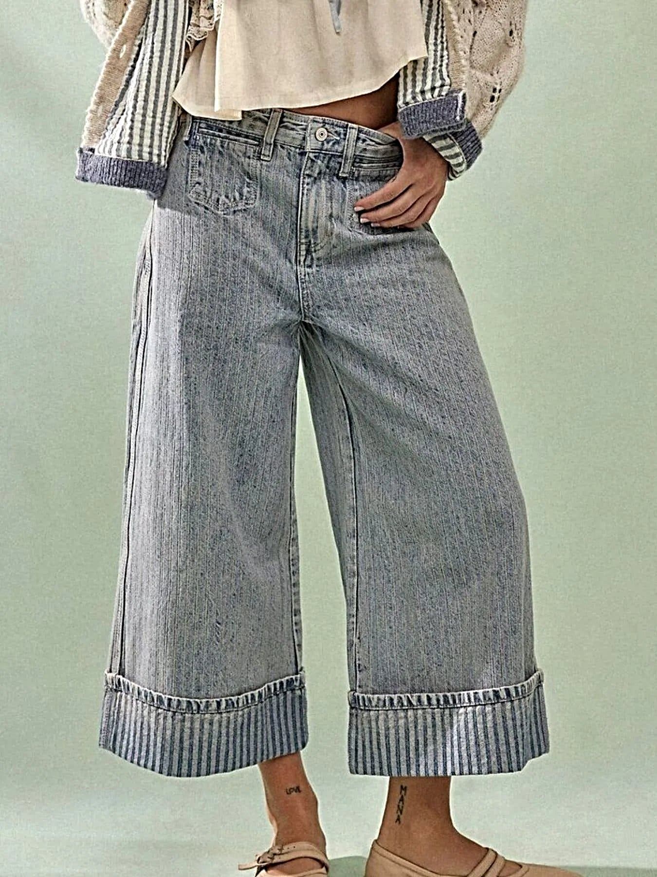 Luxury Wide Leg Cropped Jeans with Pocketed Design, 85% Cotton Blend, Machine Washable -