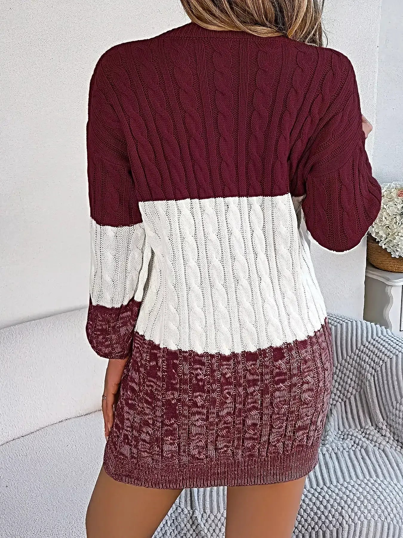 Color Block Cable Knit Sweater Dress with Textured Pattern -