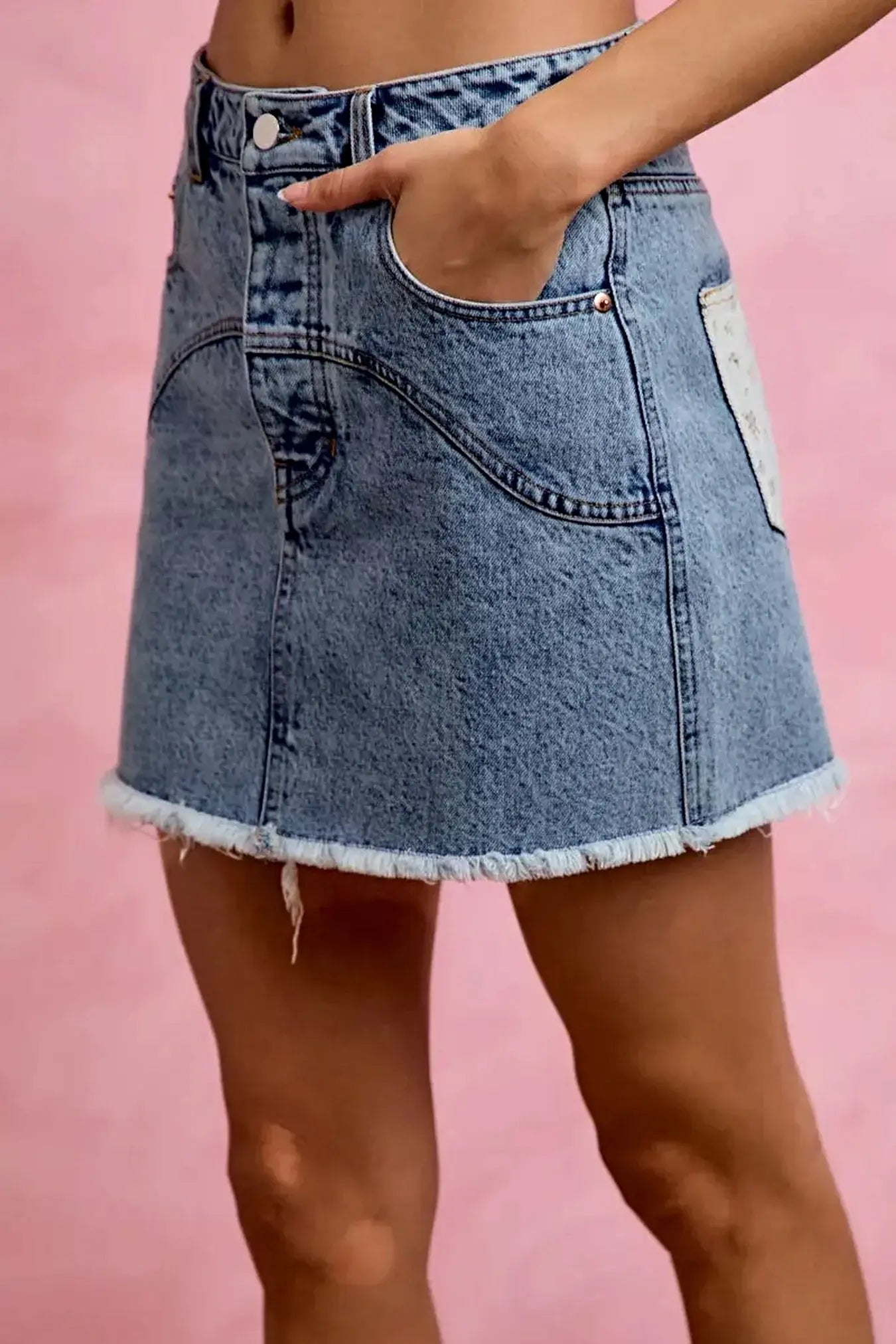 SO ME Washed Denim Floral Contrast Pockets Mini Skirt -
