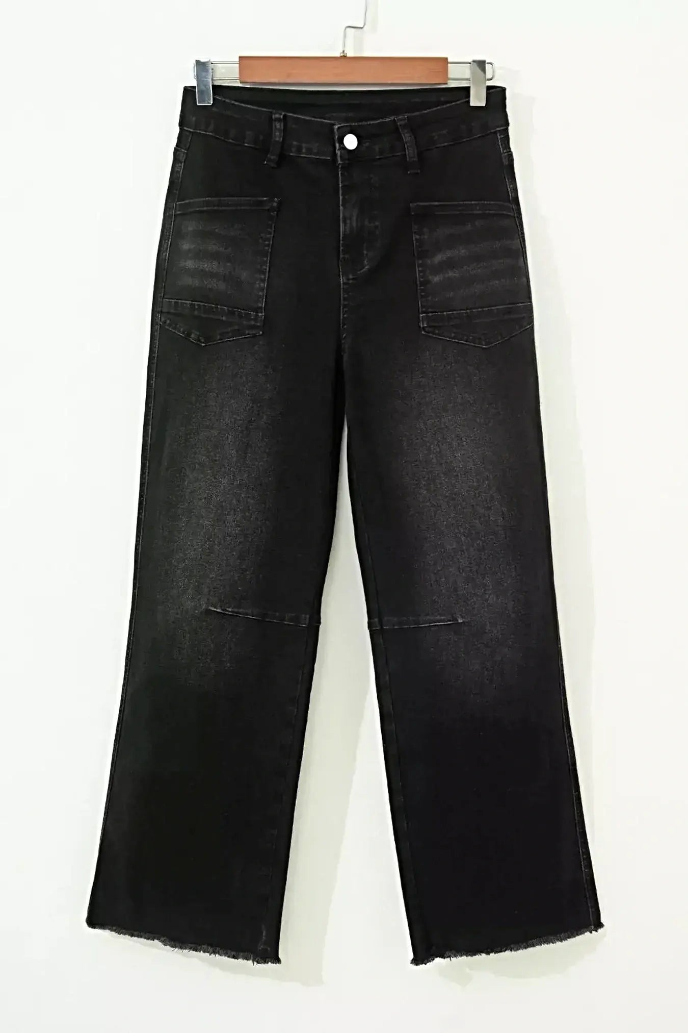 Frayed Cropped Straight Jeans -
