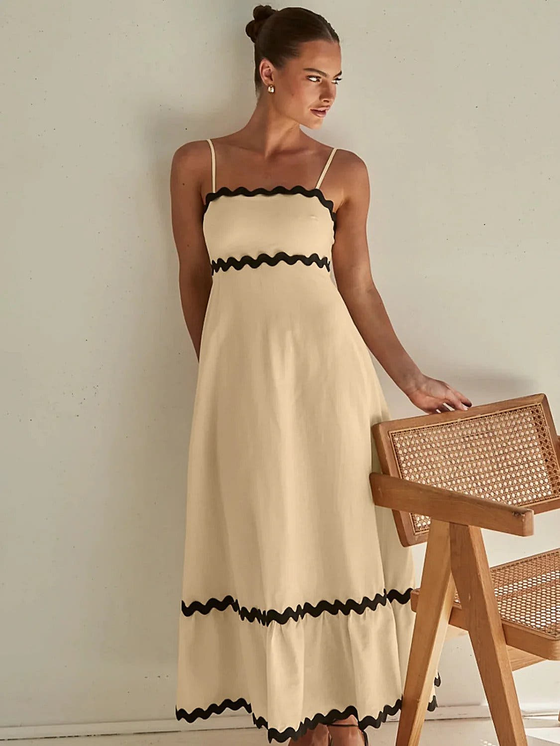 Elegant Spaghetti Strap Maxi Dress in Luxe Opaque Fabric – Perfect for Summer Events Trendsi