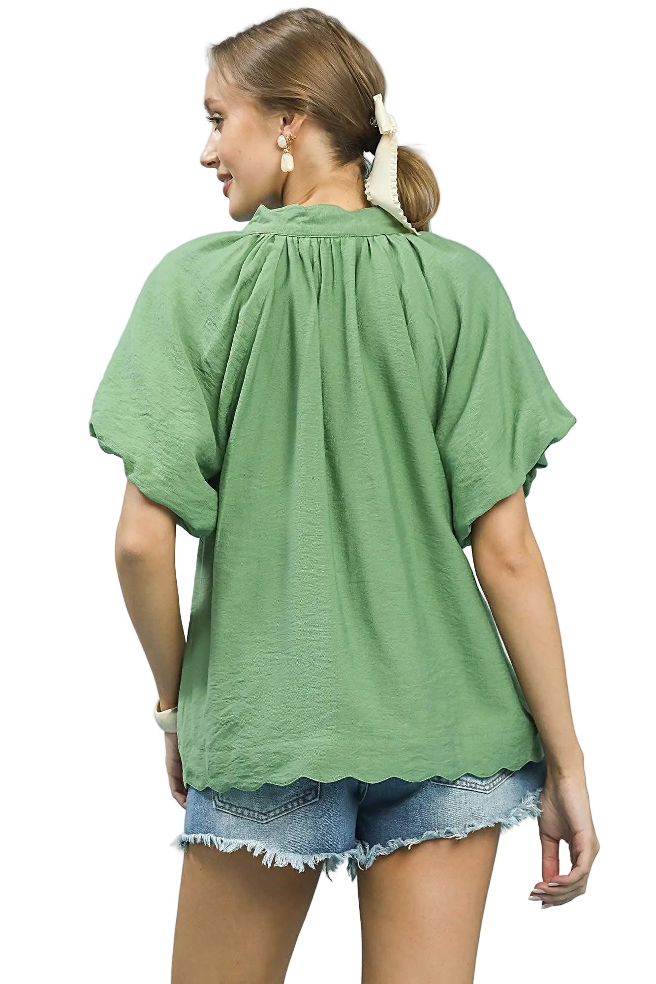 Umgee Floral Embroidered Hem Blouse -