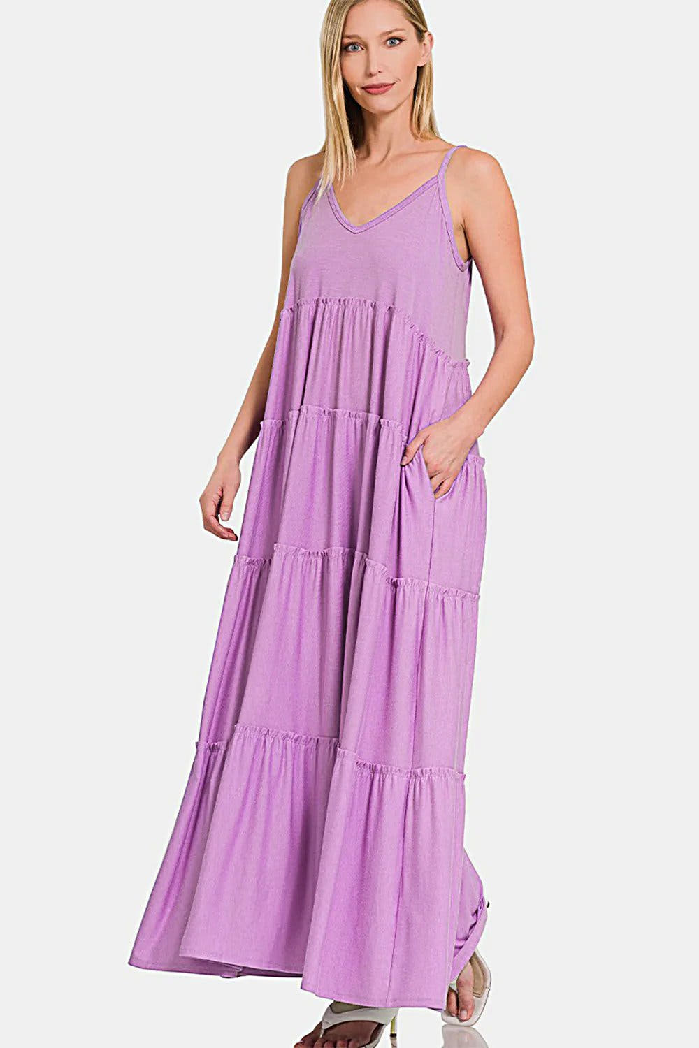 Elegante vestido largo con volantes: estilo camisola escalonado con escote en V para ocasiones especiales Tendencias
