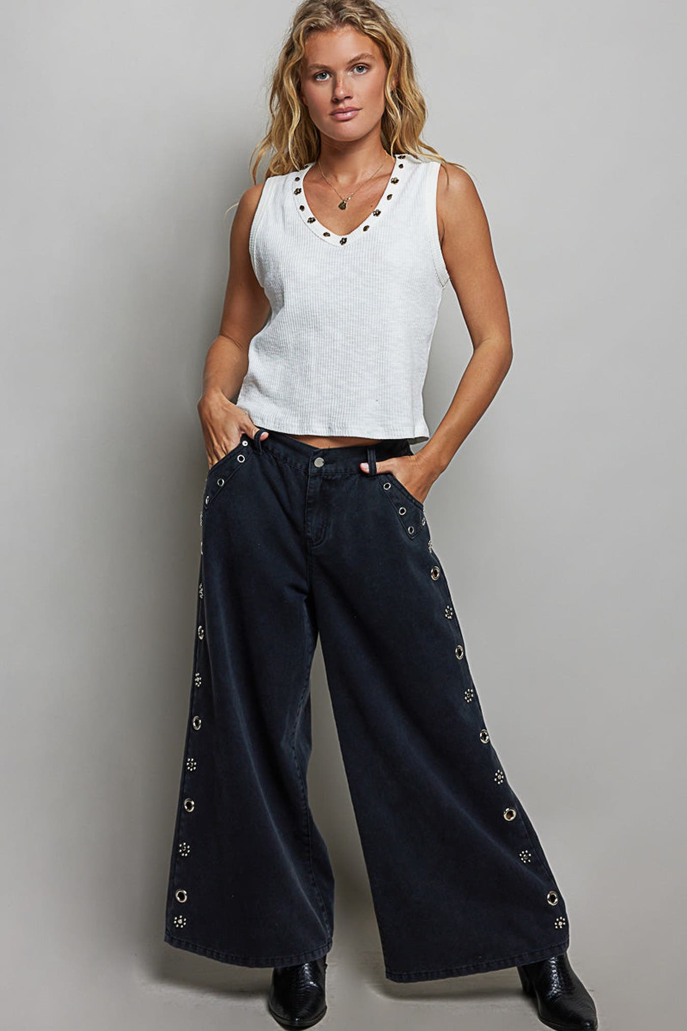 POL Ribbed V-Neck Tank with Stud Point -