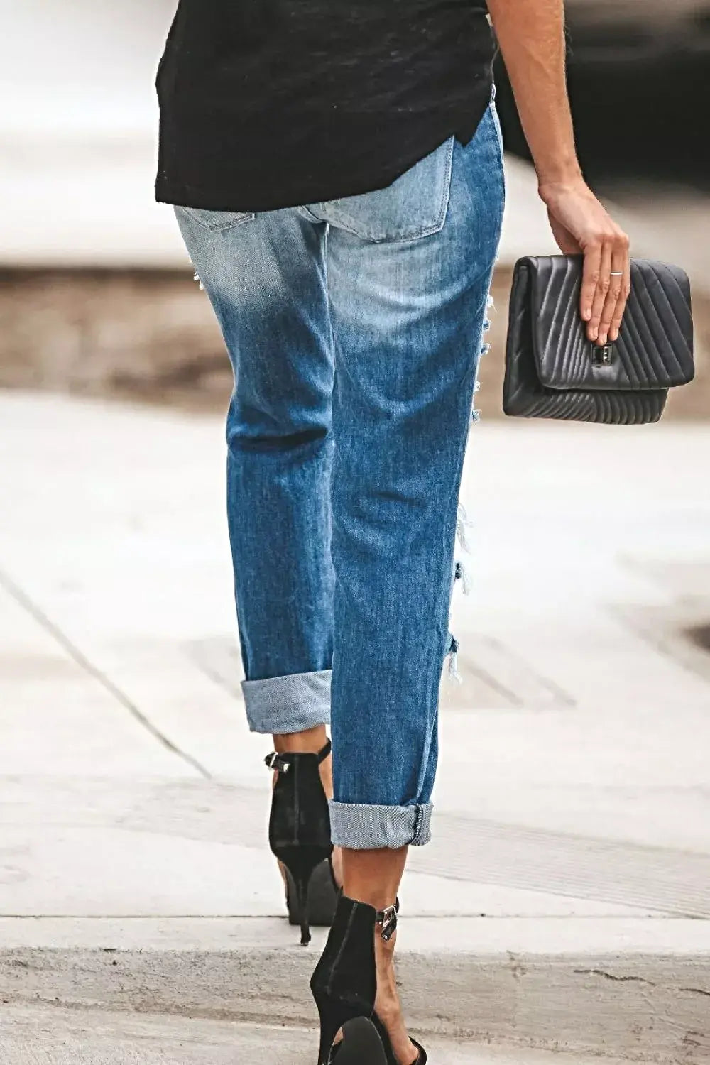 Distressed Straight Leg Jeans -