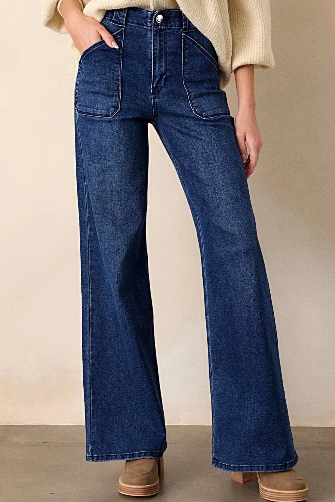 Straight Leg Mid-Rise Shift Jeans -