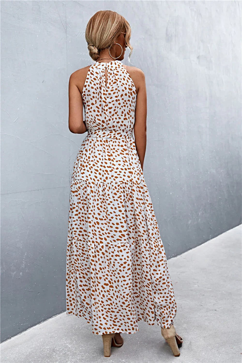 Grecian Printed Tie Waist Maxi Dress with Sleeveless Design and Polka Dot Floral Pattern Trendsi