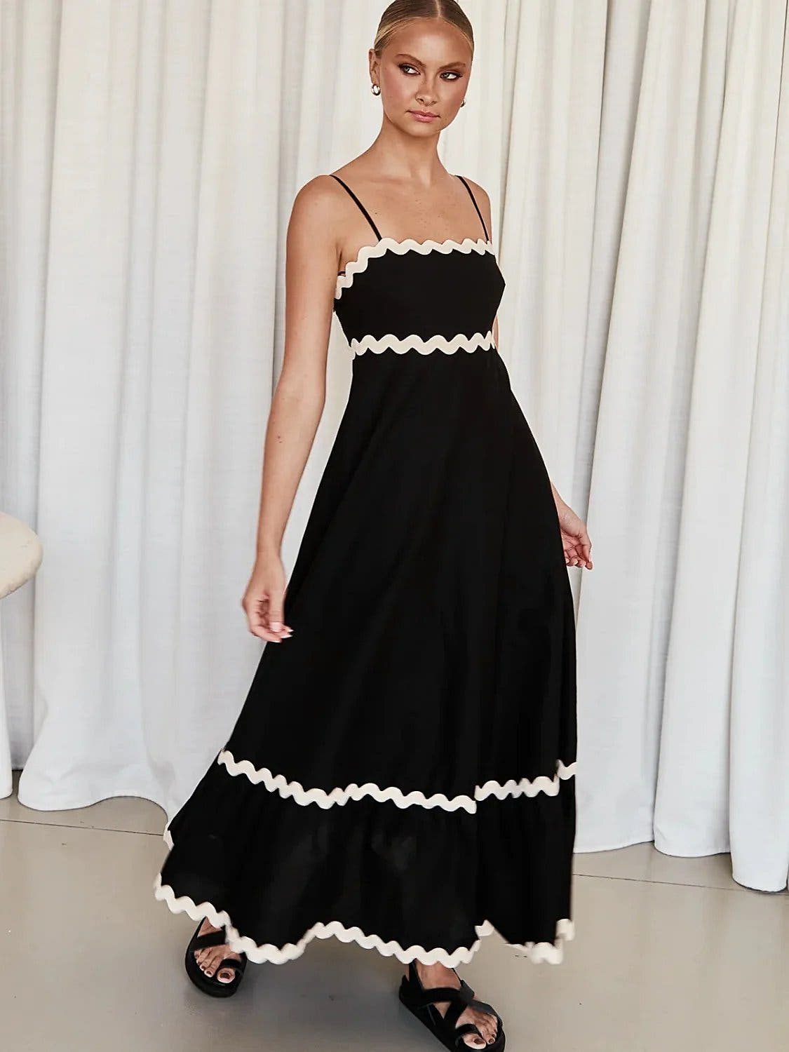 Elegant Spaghetti Strap Maxi Dress in Luxe Opaque Fabric – Perfect for Summer Events Trendsi