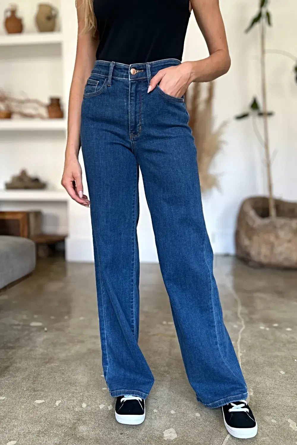 Judy Blue Full Size High Rise Straight Jeans -