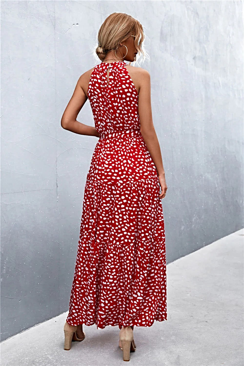 Grecian Printed Tie Waist Maxi Dress with Sleeveless Design and Polka Dot Floral Pattern Trendsi