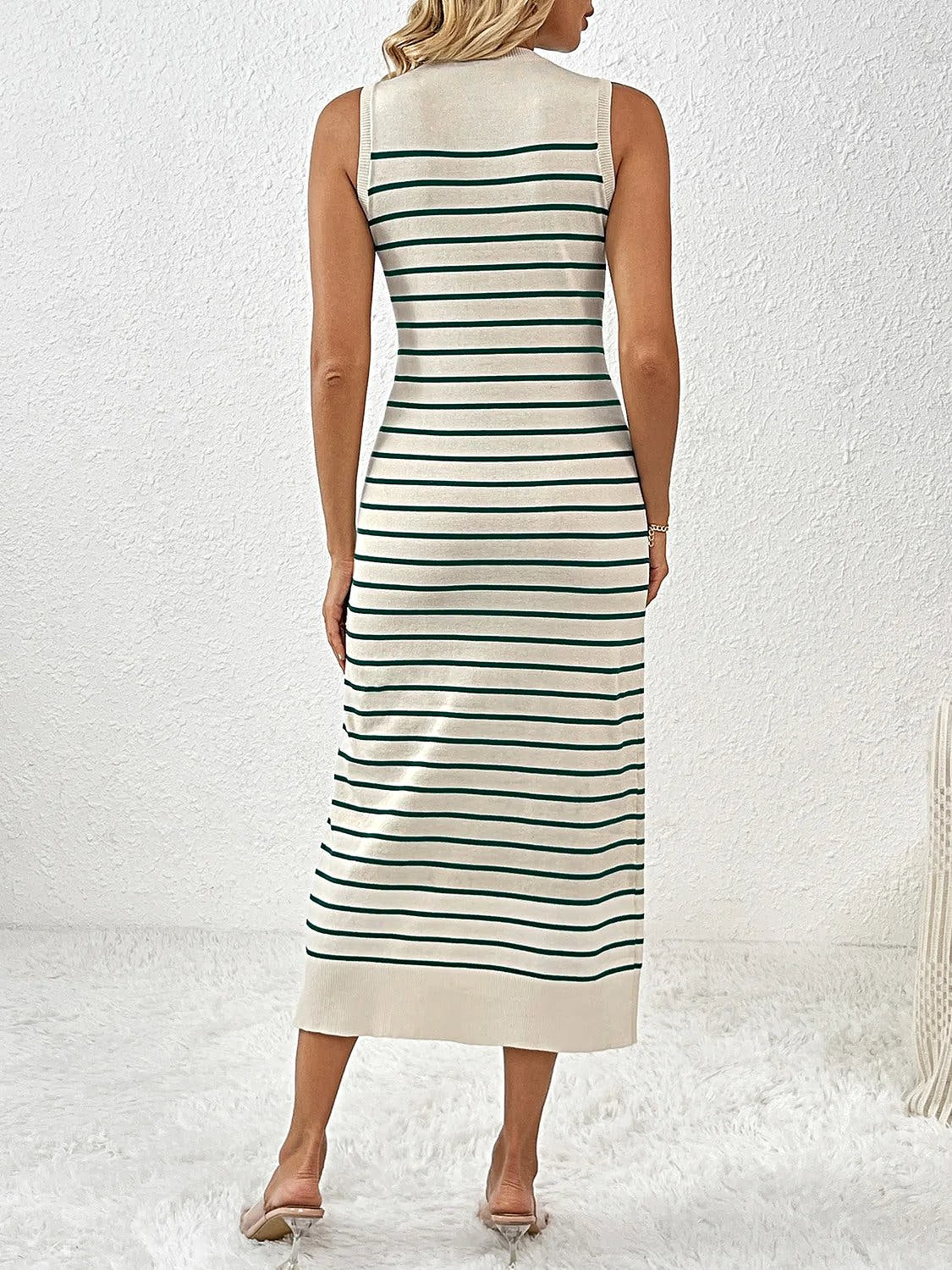 Round Neck Sleeve Midi Knit Dress -