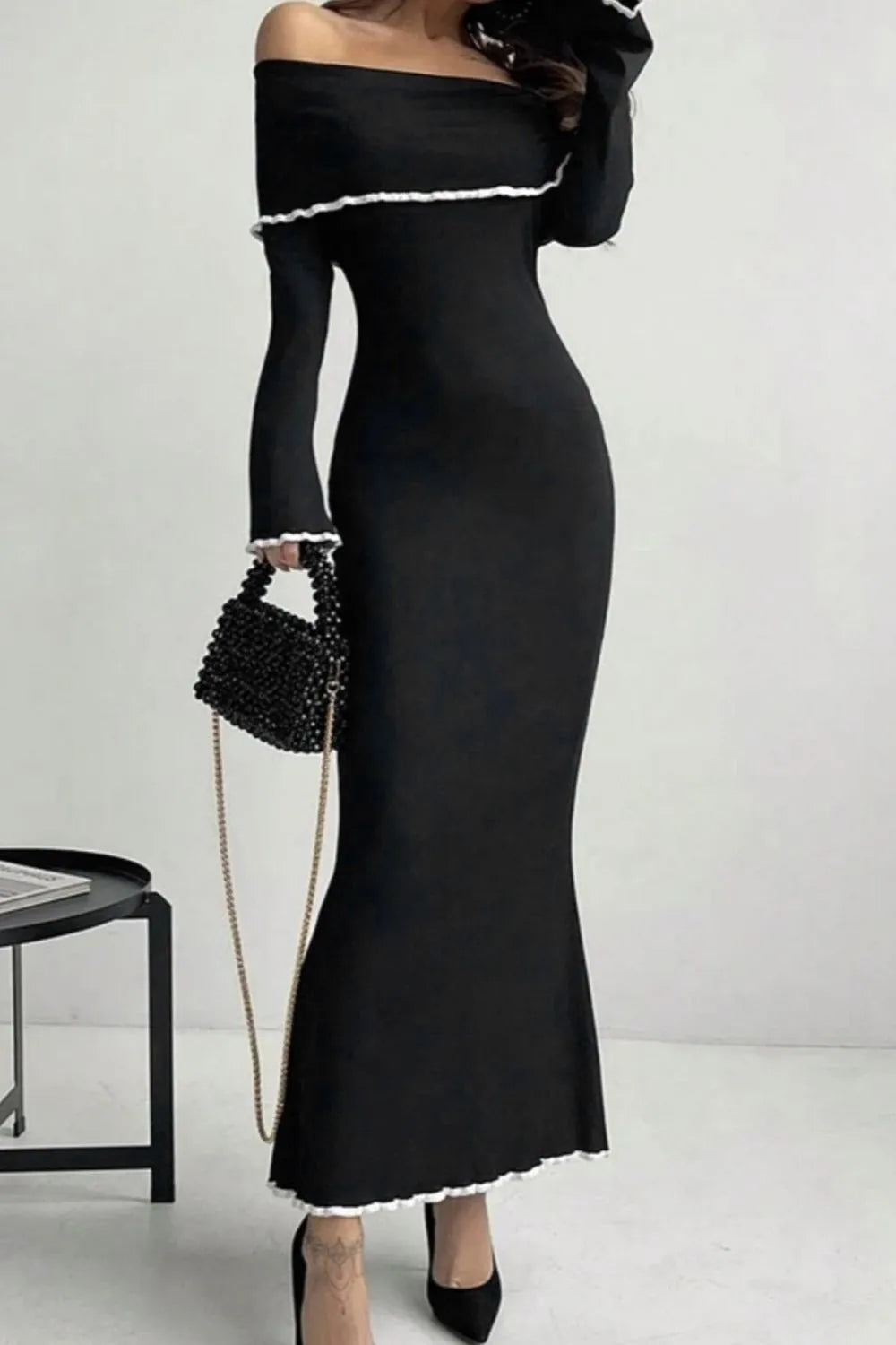 Contrast Trim Off-Shoulder Long Sleeve Maxi Sweater Dress -