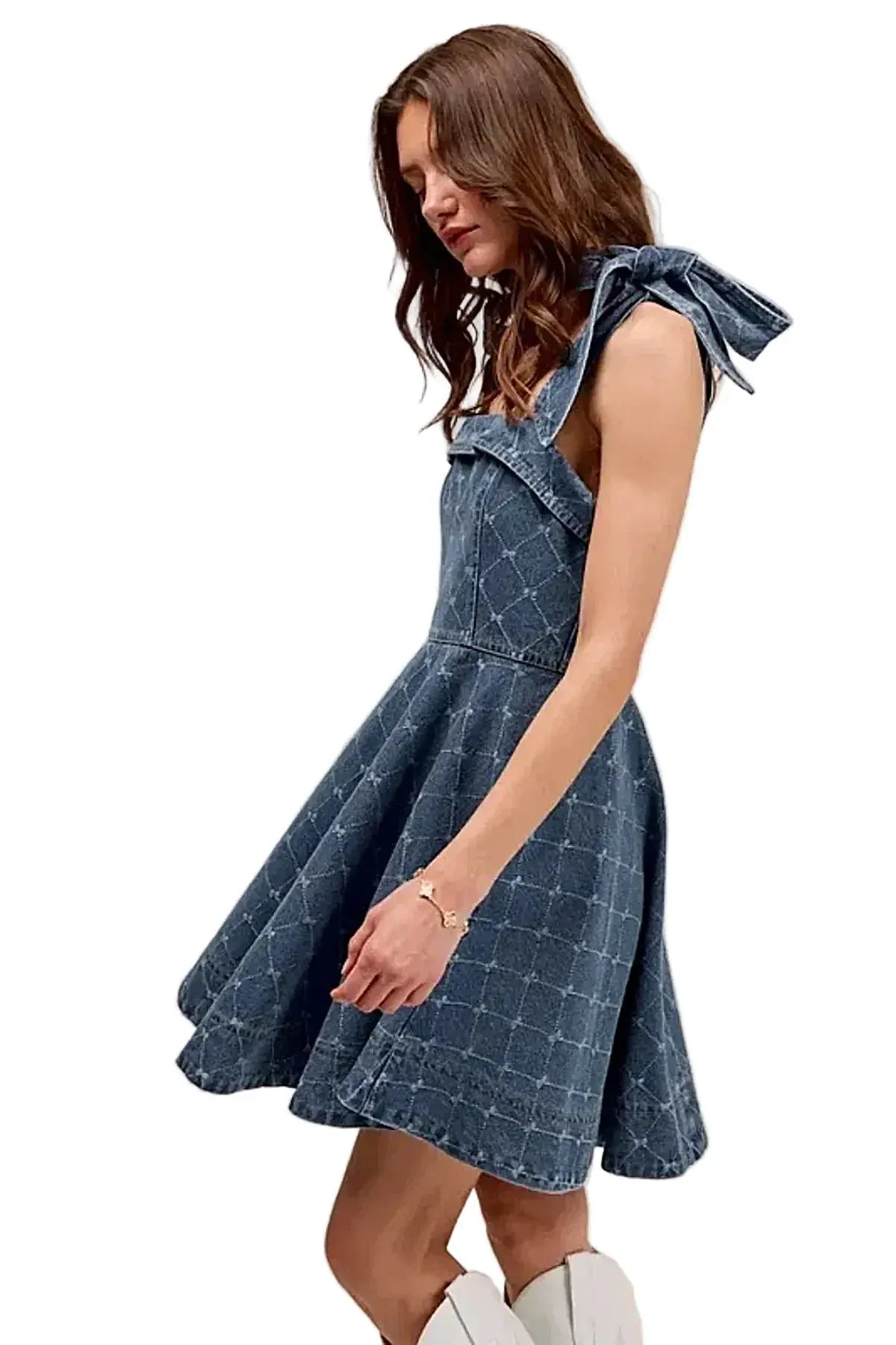 Elegant A-Line Fit and Flare Denim Dress with Diamond Bow Ribbon Detail -