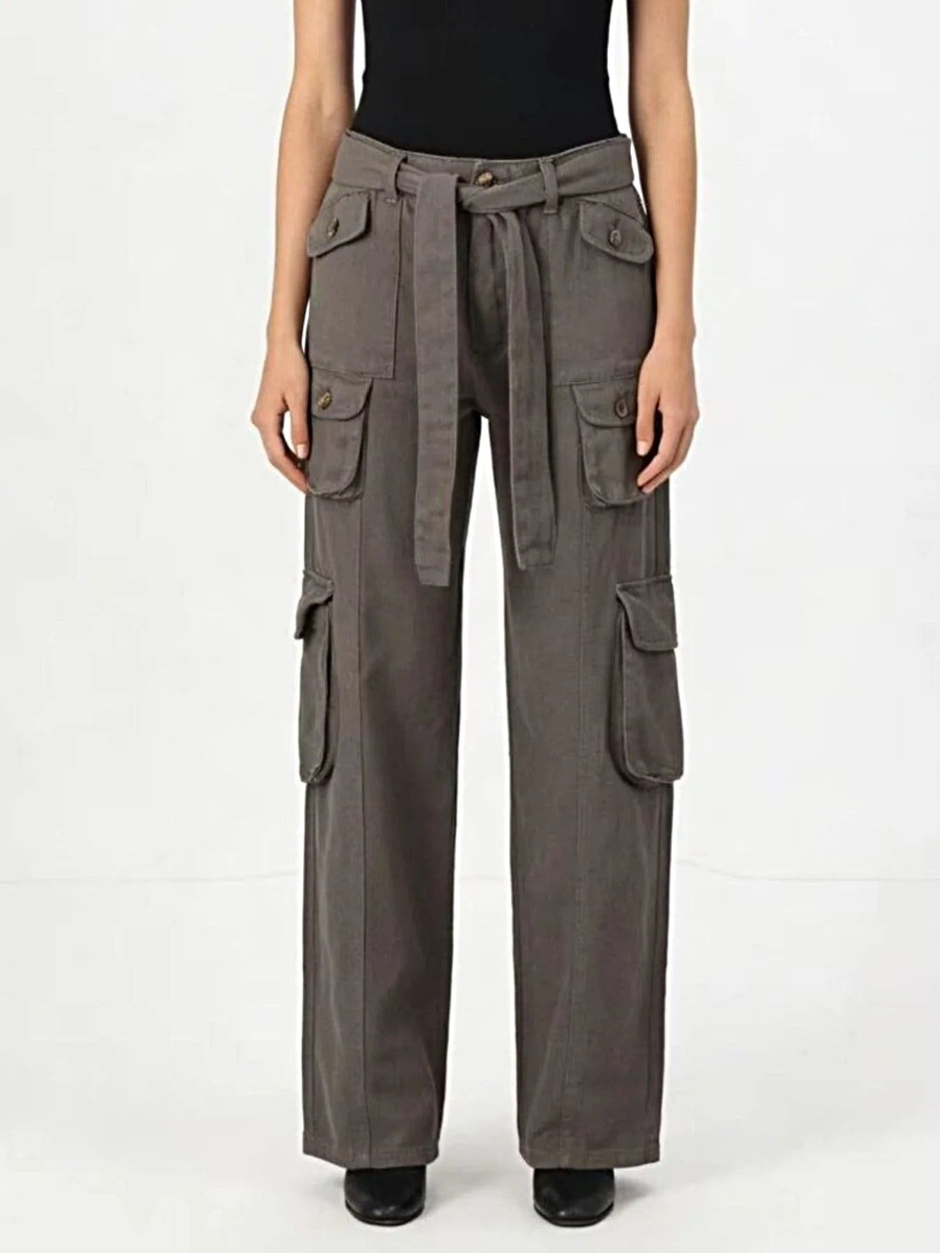 Wide Leg Cargo Jeans -