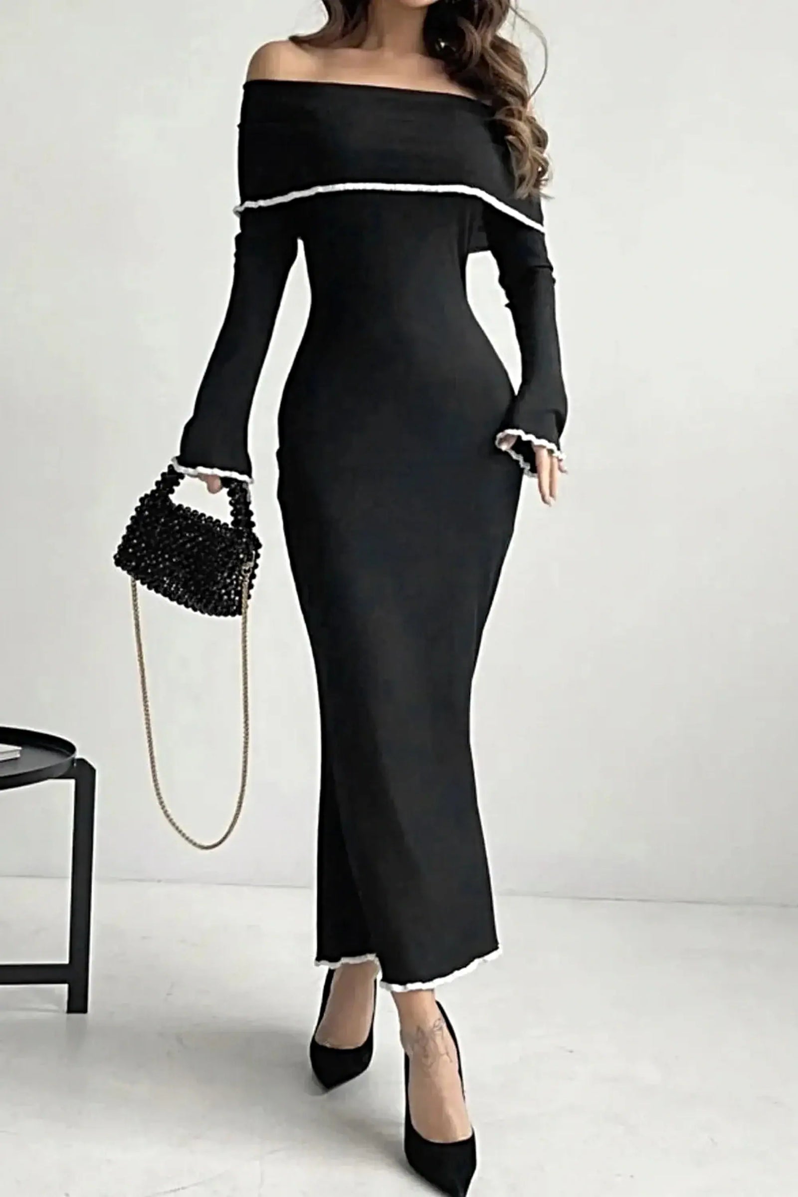 Contrast Trim Off-Shoulder Long Sleeve Maxi Sweater Dress -