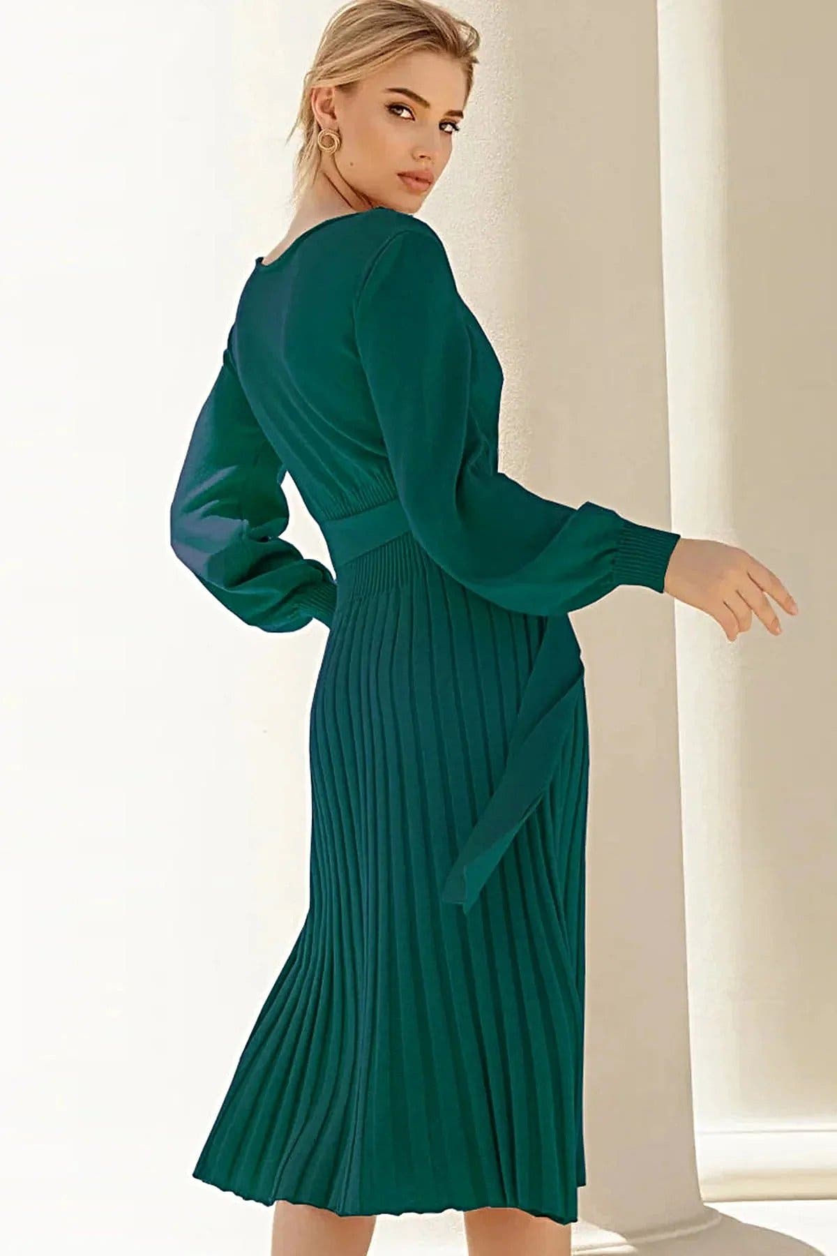 Round Neck Long Sleeve Pleated Sweater Dress -