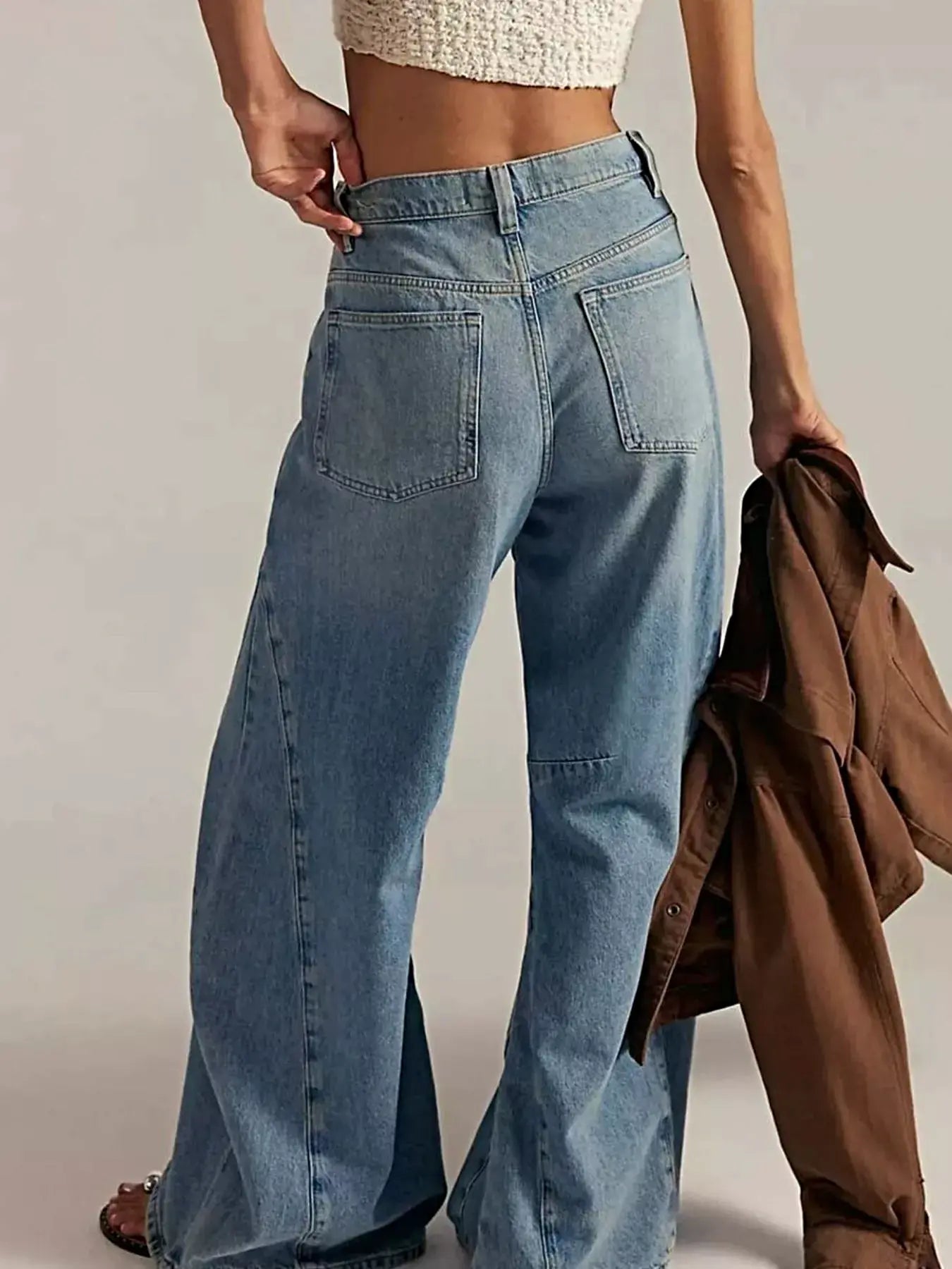 Washed Wide Leg Jeans -