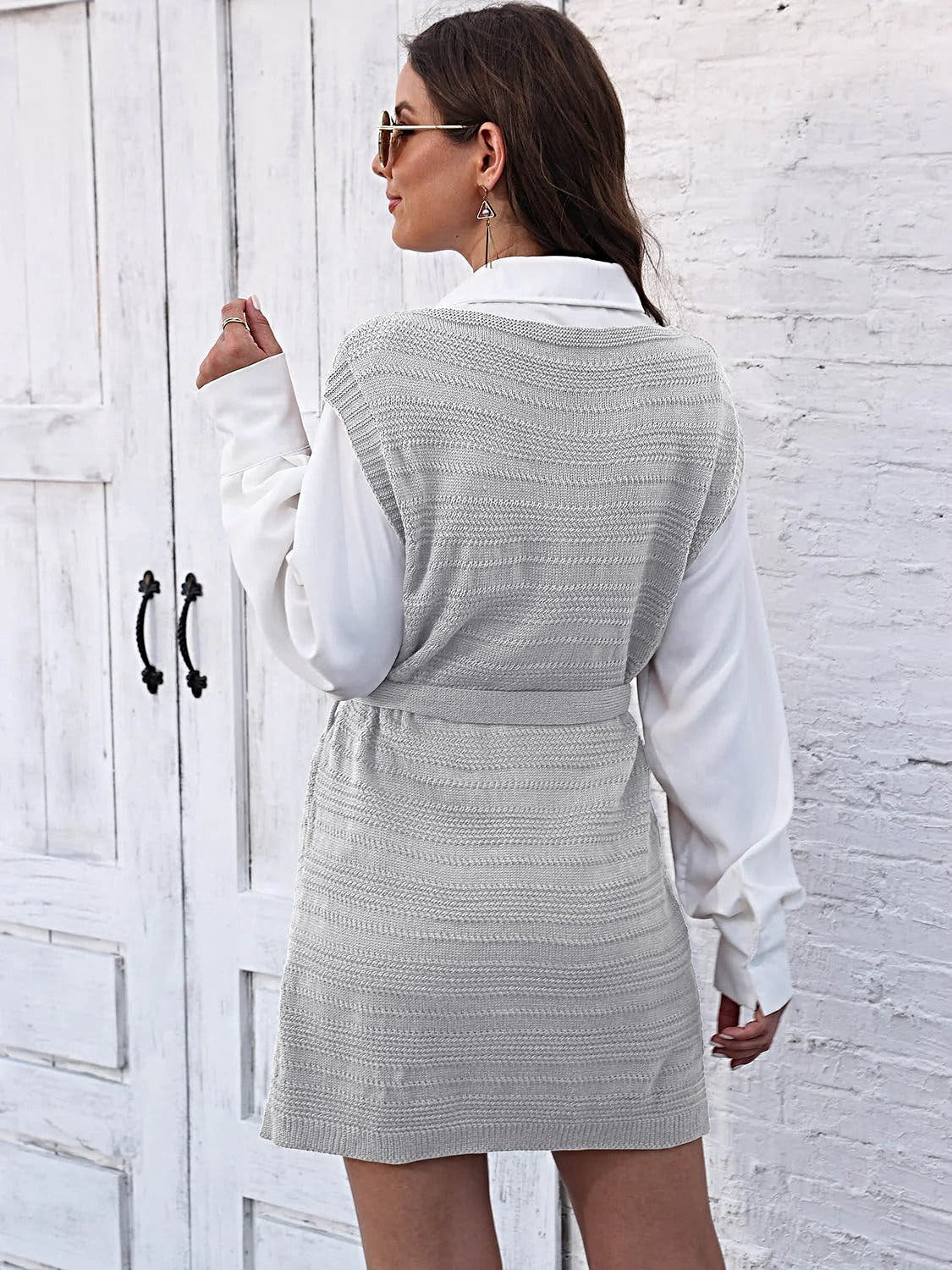 Luxury Tie Front Sweater Dress With V-Neck, Sleeveless Design, And Elegant Slit Trendsi
