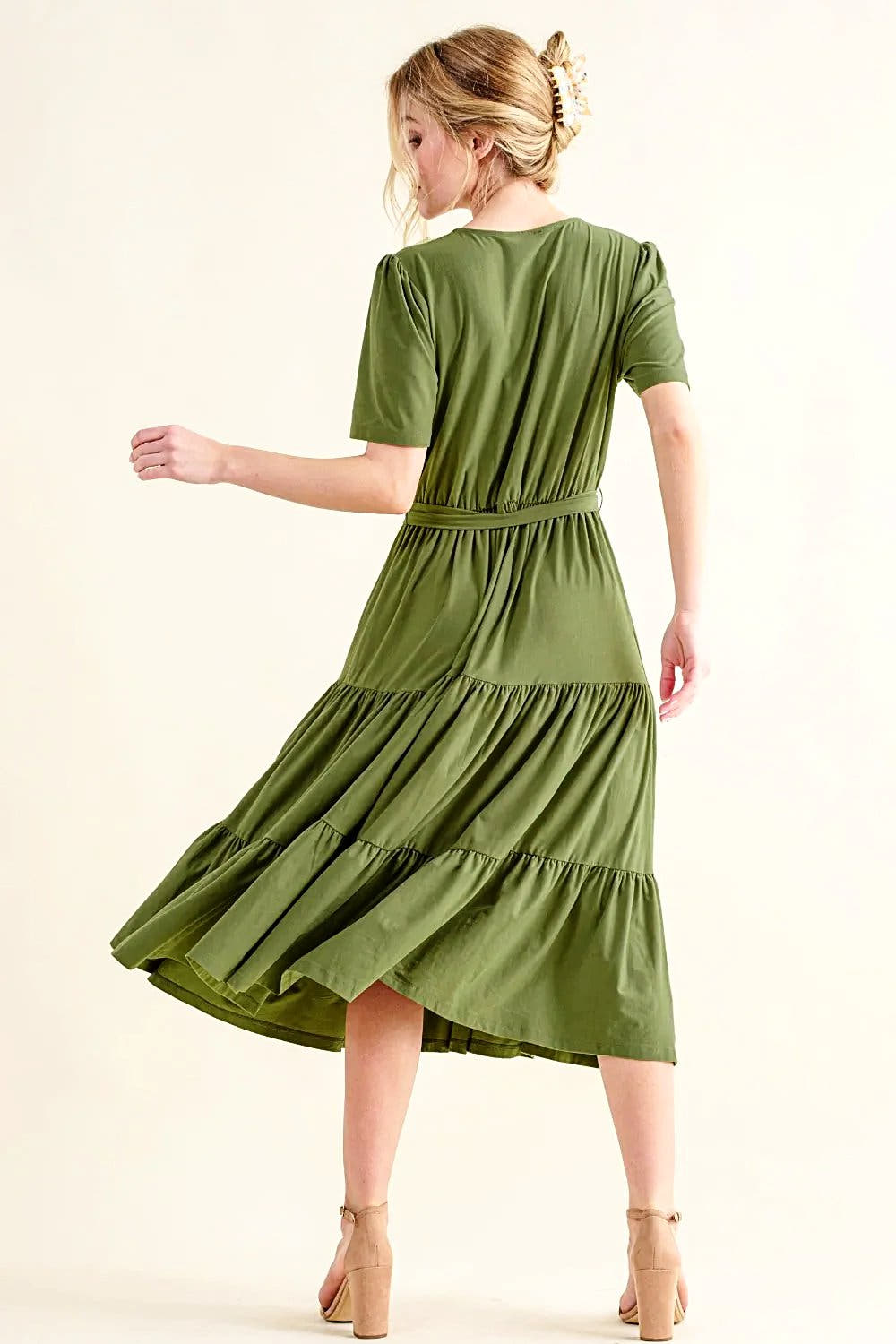 And The Why Soft Short Sleeve Tiered Midi Dress -