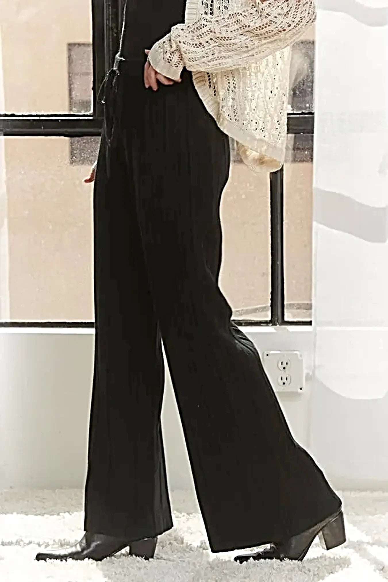 ADORA Tied Wide Leg Knit Pants -