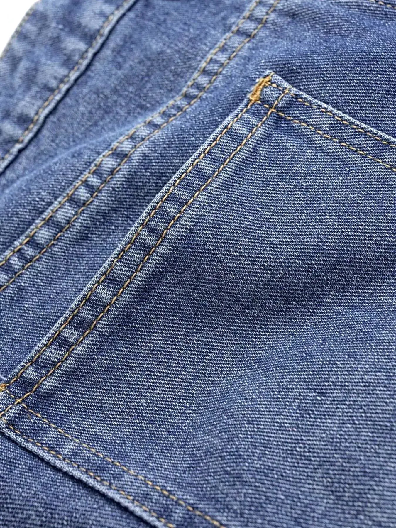 High Waist Wide Leg Jeans -