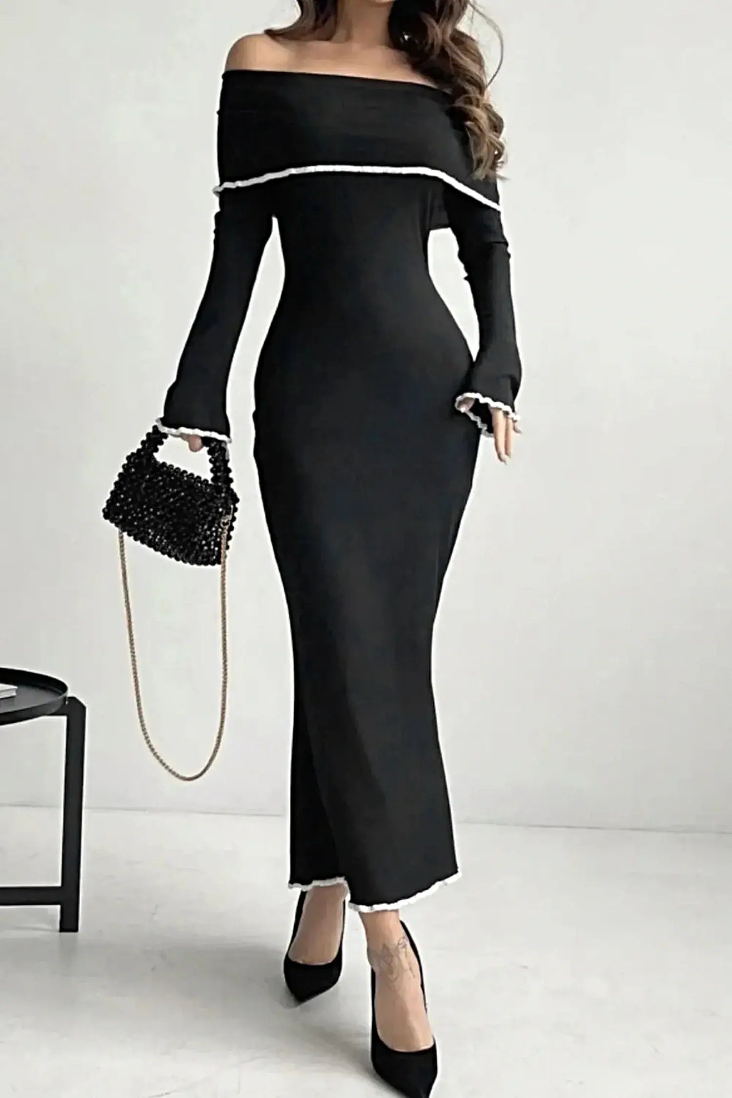 Contrast Trim Off-Shoulder Long Sleeve Maxi Sweater Dress -