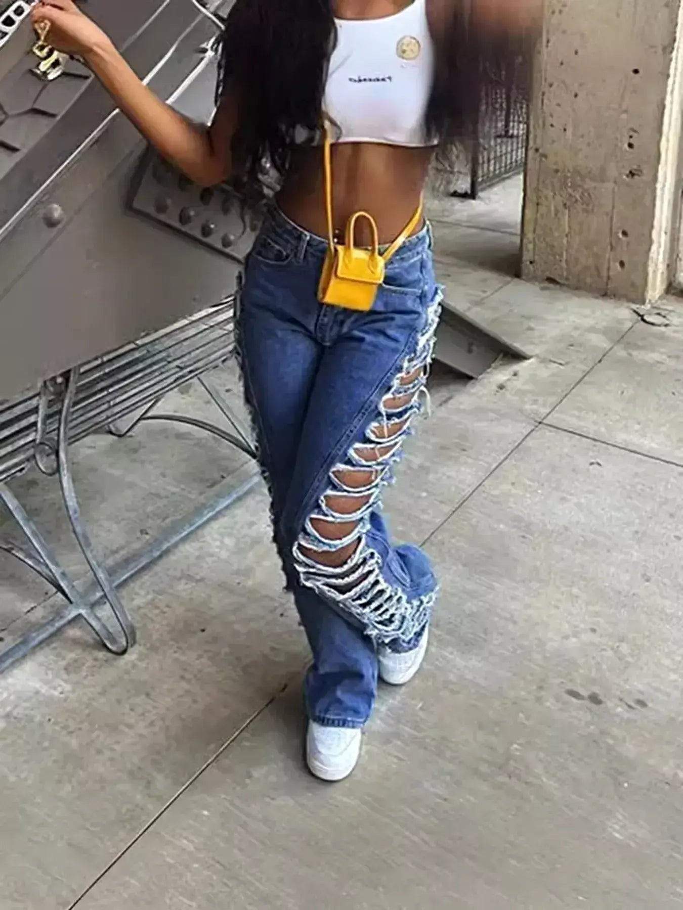 Side Distressed Jeans -