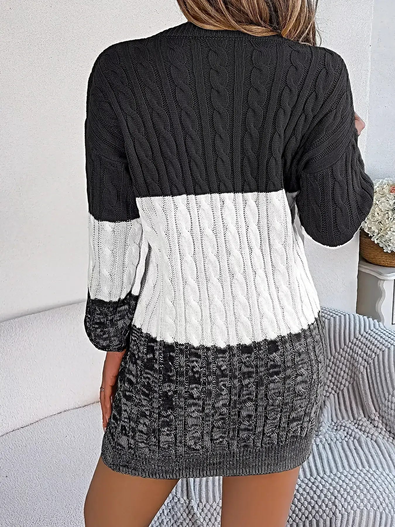 Color Block Cable Knit Sweater Dress with Textured Pattern -