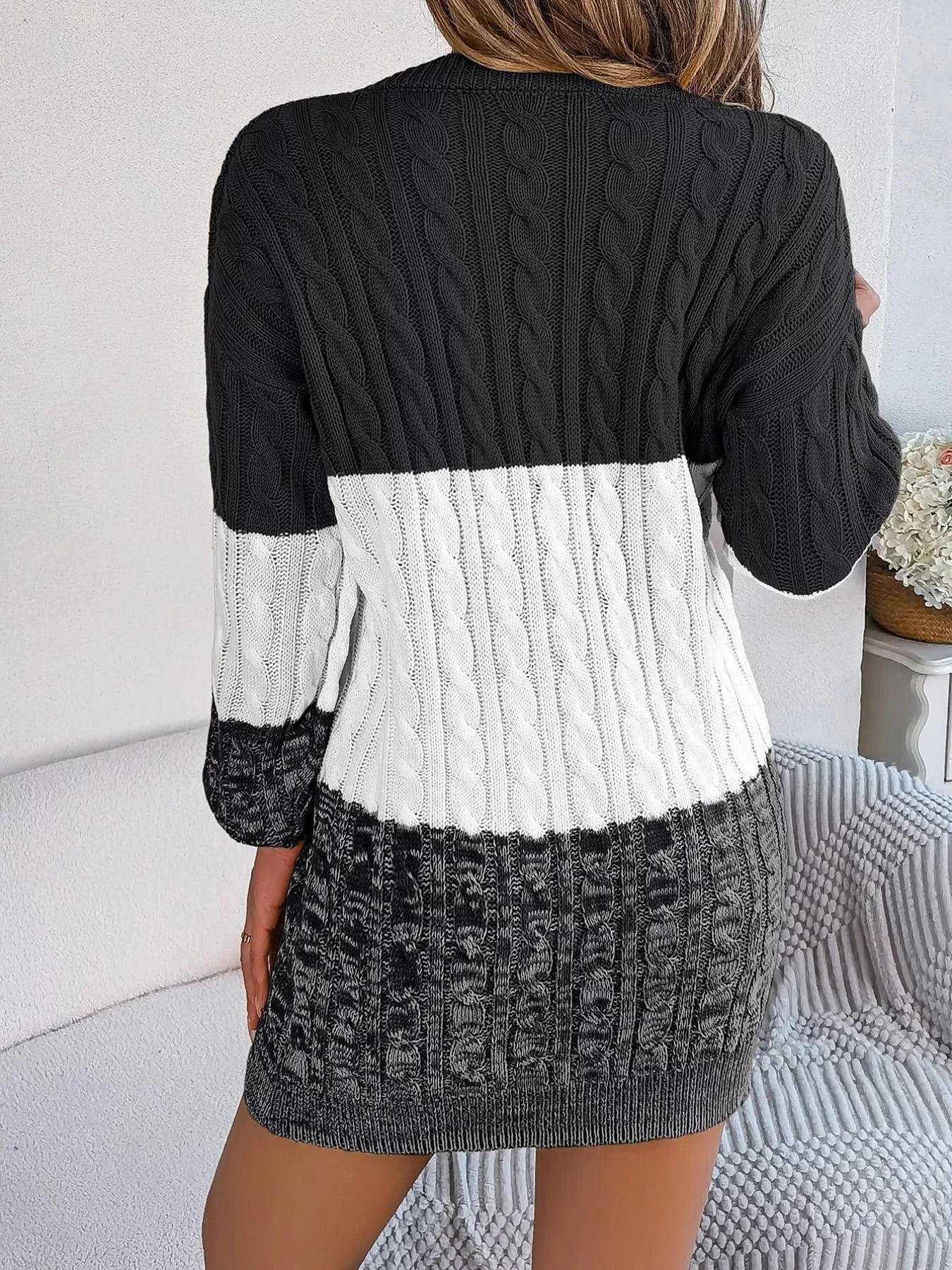 Color Block Cable Knit Sweater Dress with Textured Pattern -