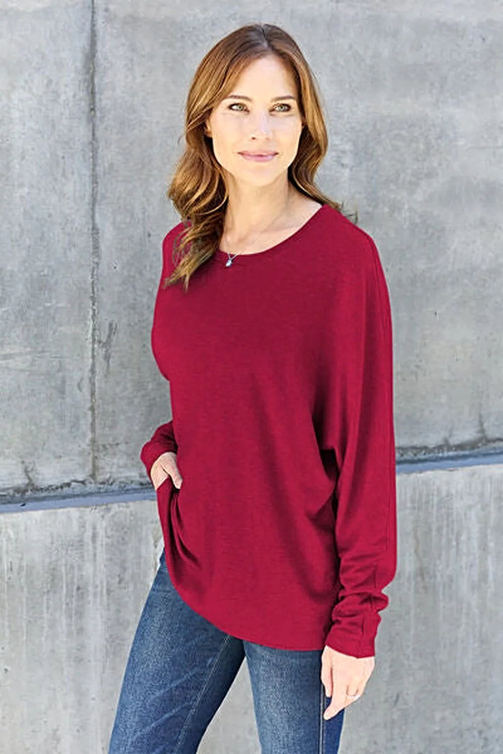 Elegant Basic Round Neck Shirt - Full Size Long Sleeve T-Shirt for Effortless Style Trendsi