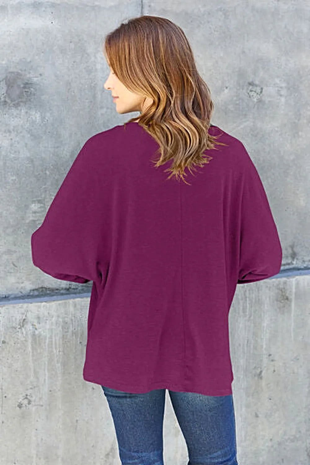 Elegant Basic Round Neck Shirt - Full Size Long Sleeve T-Shirt for Effortless Style Trendsi