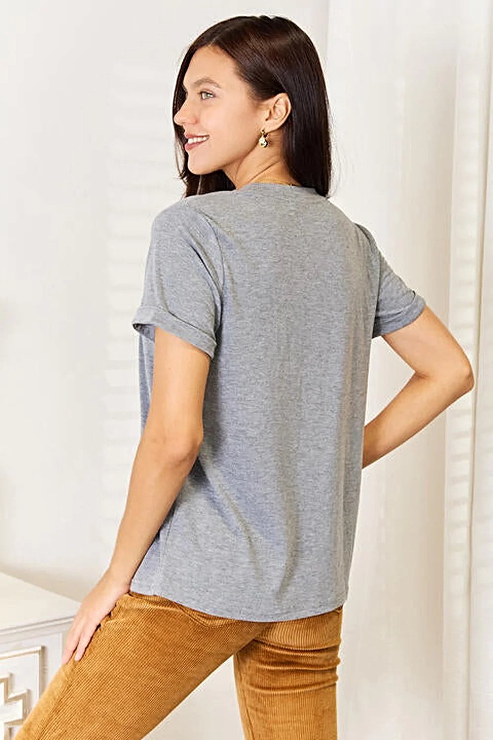 Trendy US Flag Graphic T-Shirt with Cuffed Sleeves - Stylish & Comfortable Design Trendsi