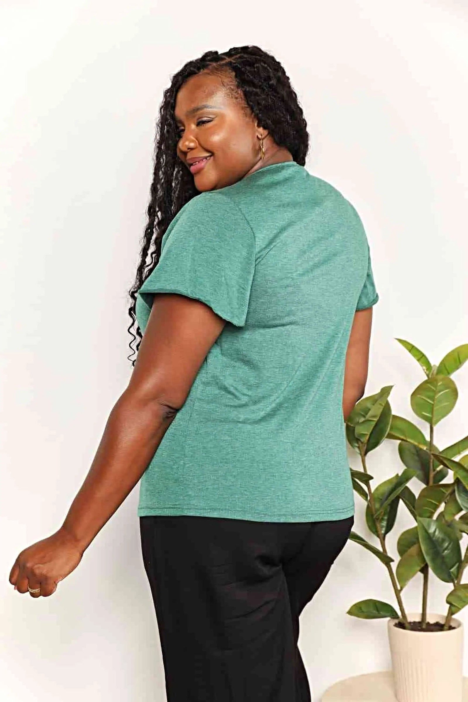 Stylish Ruched V-Neck T-Shirt with Flutter Sleeves - Chic Everyday Essential Trendsi