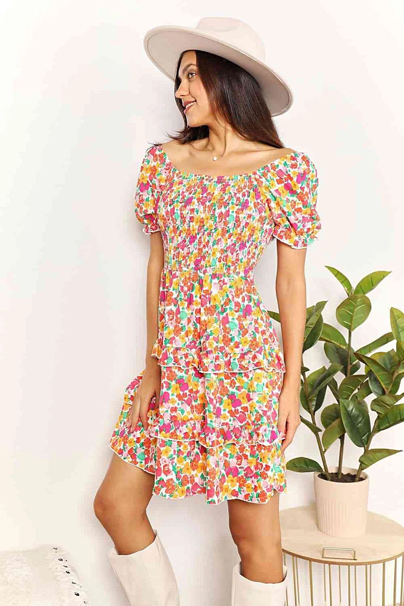 Smocked Sweetheart Dress with Flounce Sleeves - Floral Mini Dress for Effortless Elegance Trendsi