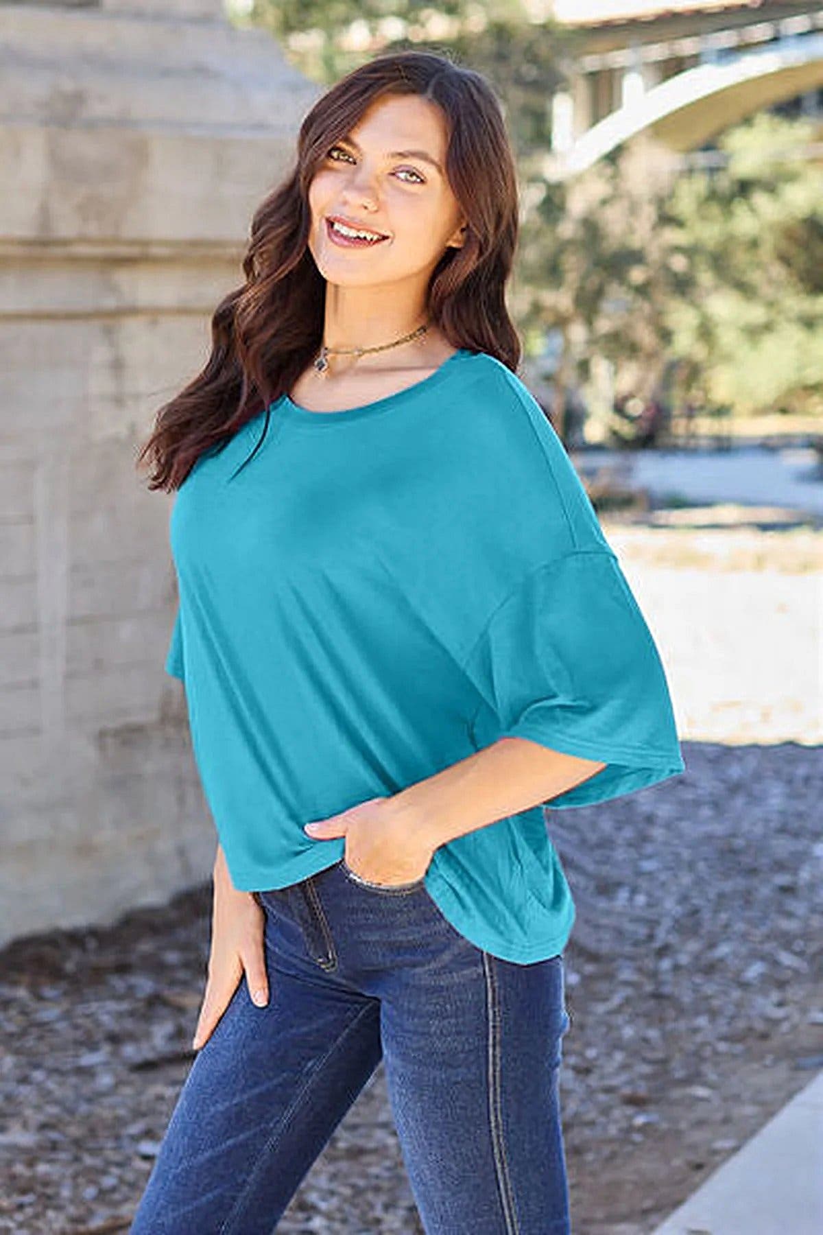 Luxury Opaque Drop Shoulder T-Shirt with Slight Stretch - Full Size, 95% Polyester Trendsi
