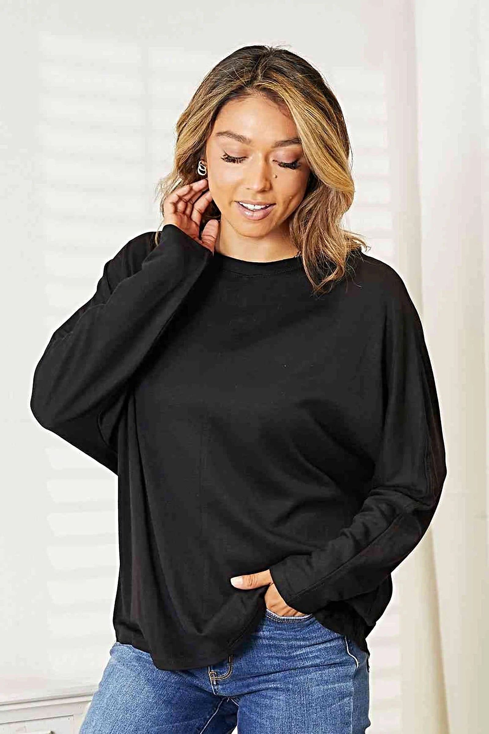 Sophisticated Round Neck Long Sleeve Shirt with Seam Detail – Versatile Basic Top Trendsi