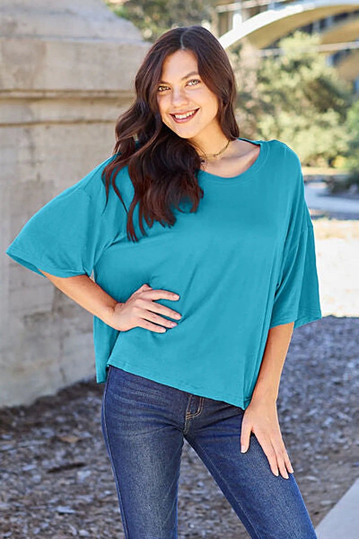 Luxury Opaque Drop Shoulder T-Shirt with Slight Stretch - Full Size, 95% Polyester Trendsi