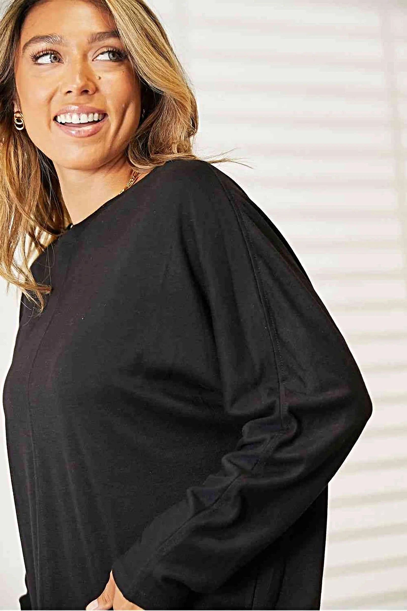 Sophisticated Round Neck Long Sleeve Shirt with Seam Detail – Versatile Basic Top Trendsi