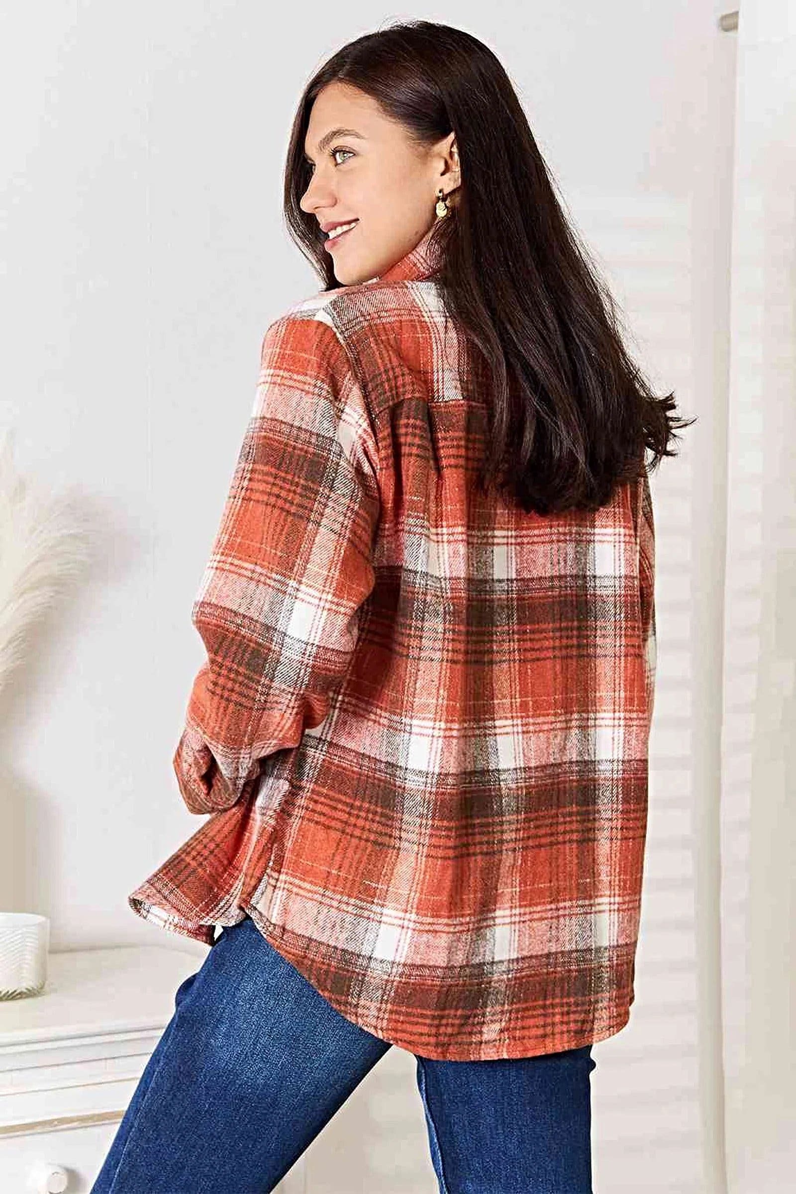 Plaid Collared Shirt For Women - Timeless Long Sleeve Classic Style - Versatile Wardrobe Essential Trendsi