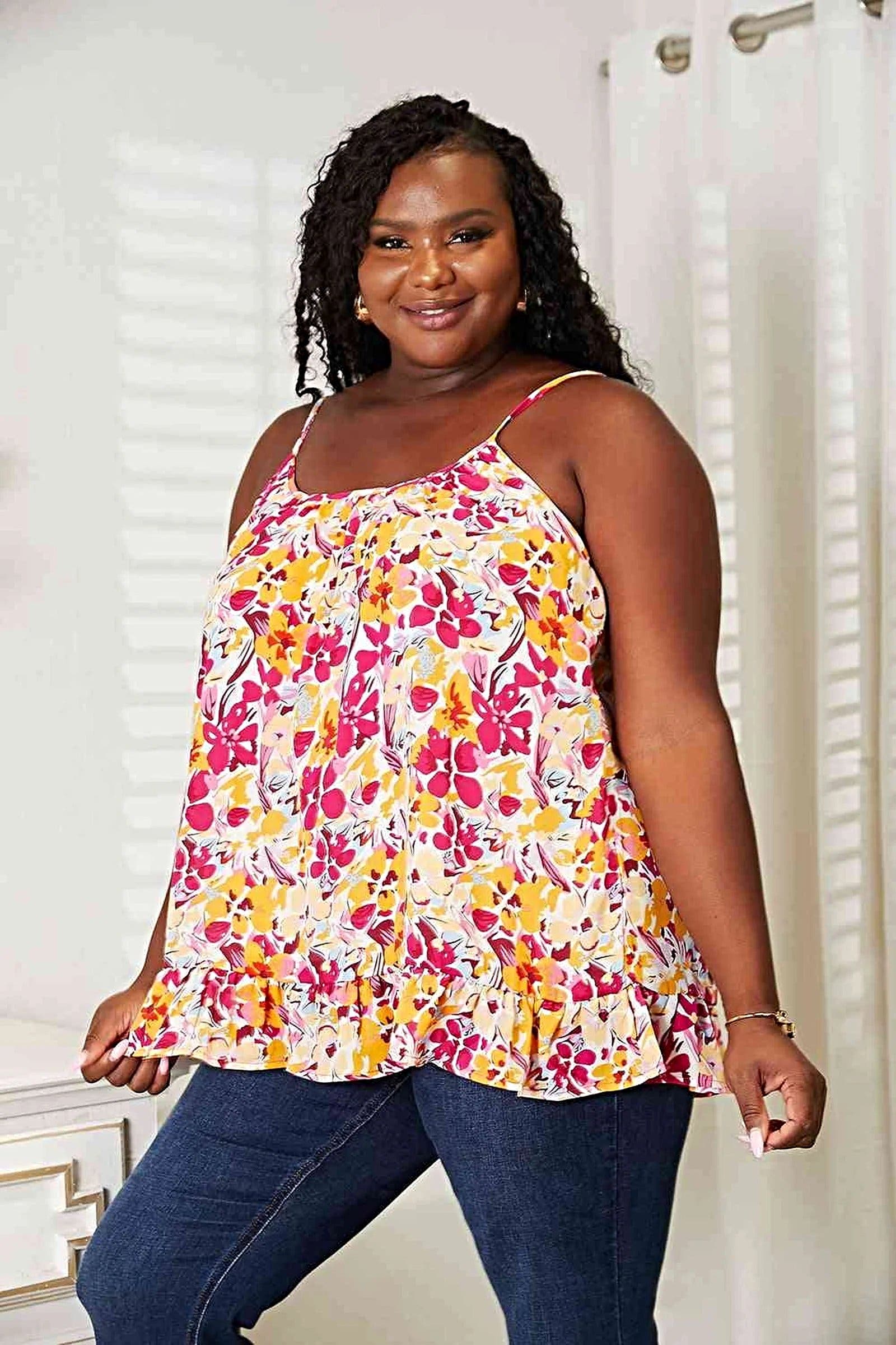 Floral Scoop Neck Cami with Ruffle Hem - Elegant Style for All Sizes, Including Plus Trendsi